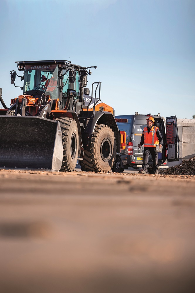Hitachi ZW220-7 wheel loader