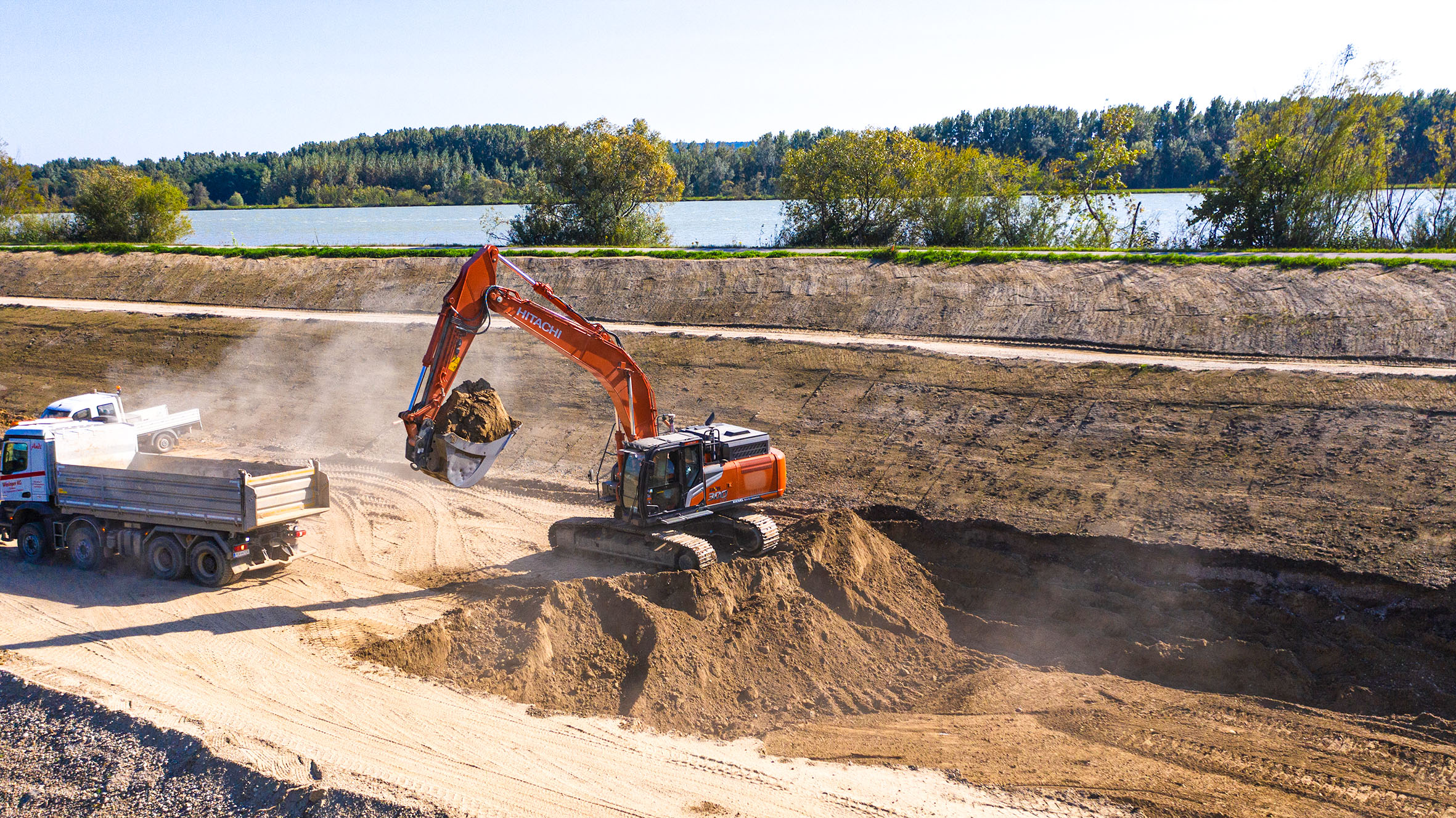 Hitachi ZX3000-7