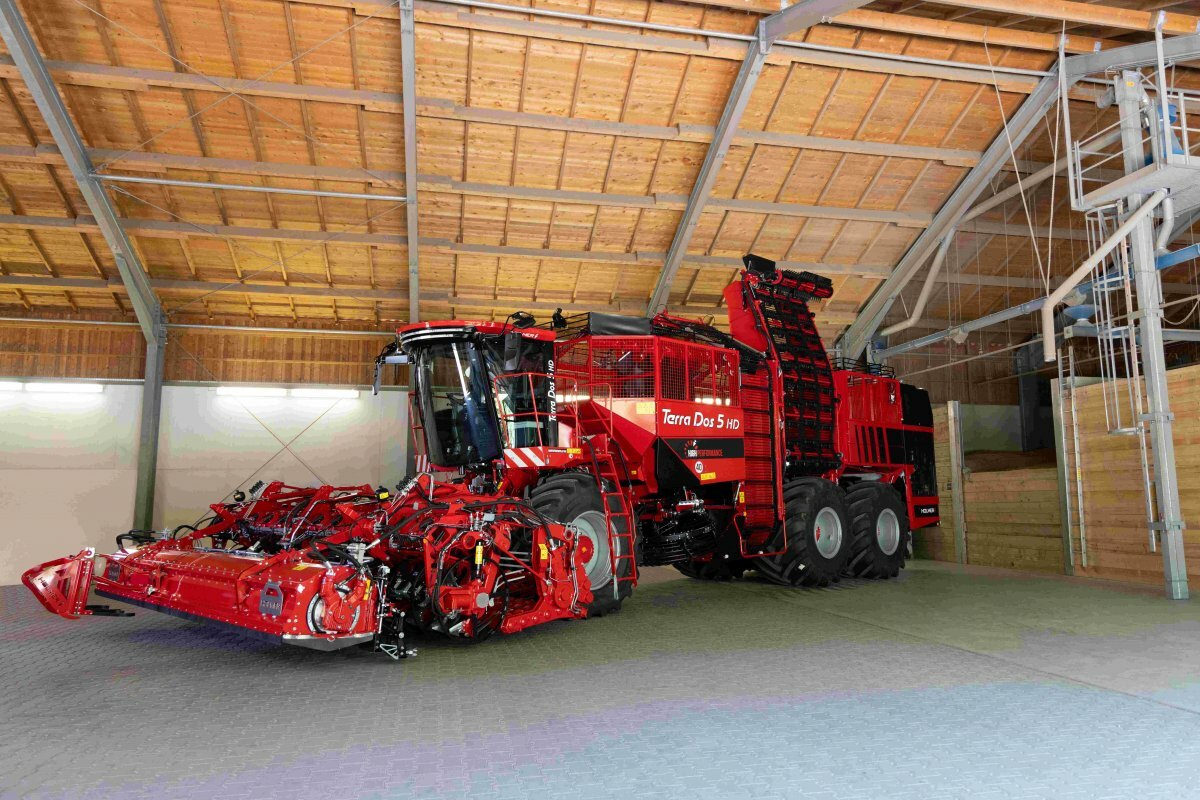 HOLMER Terra Dos 5 High Performance