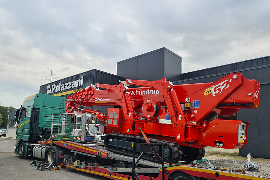 Hundrup expands its rental fleet with the Palazzani Ragno XTJ 52+