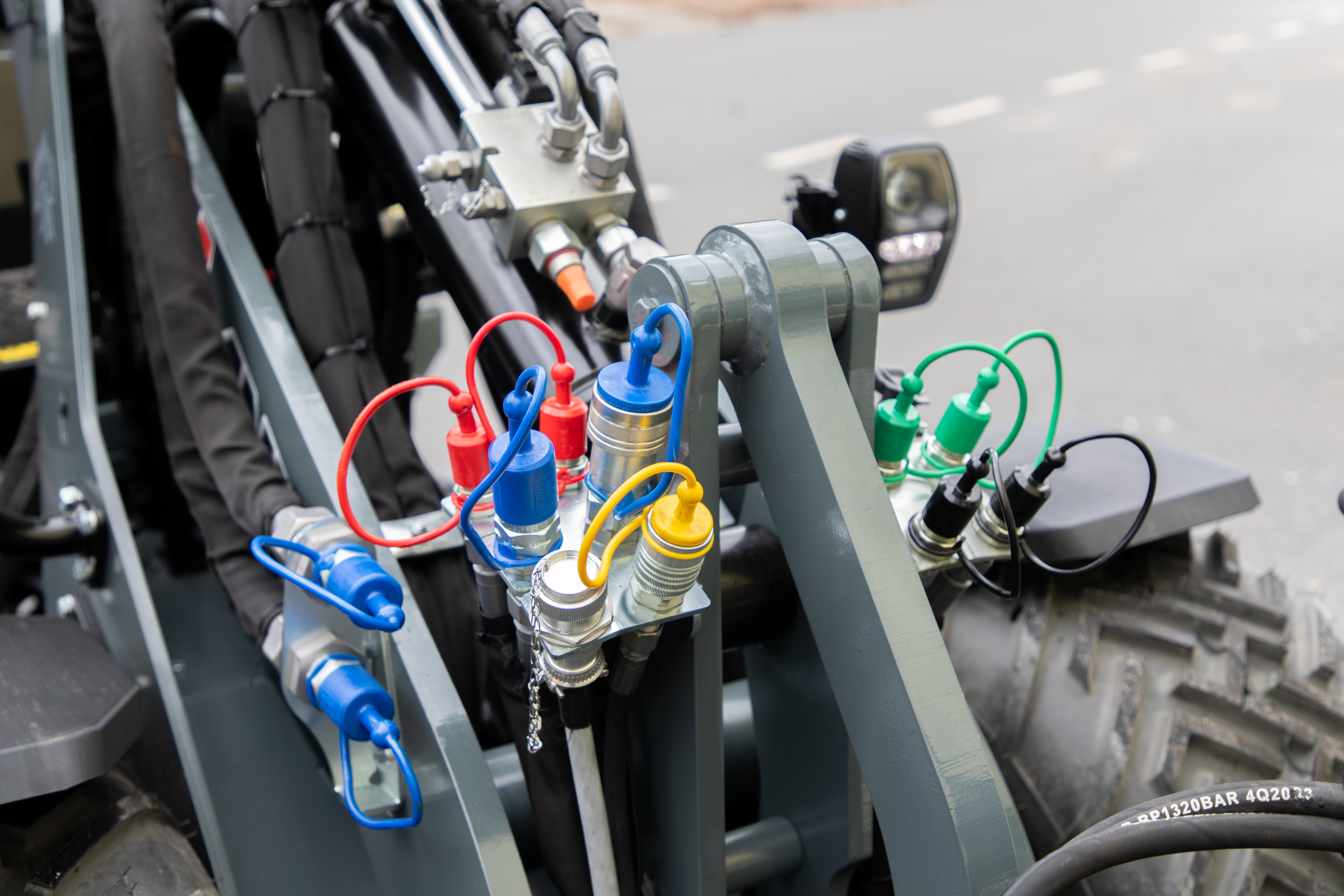 GIANT Hydraulic functions