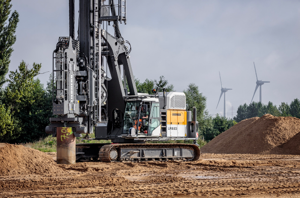  The compact piling and drilling rig from Liebherr: the LRB 23