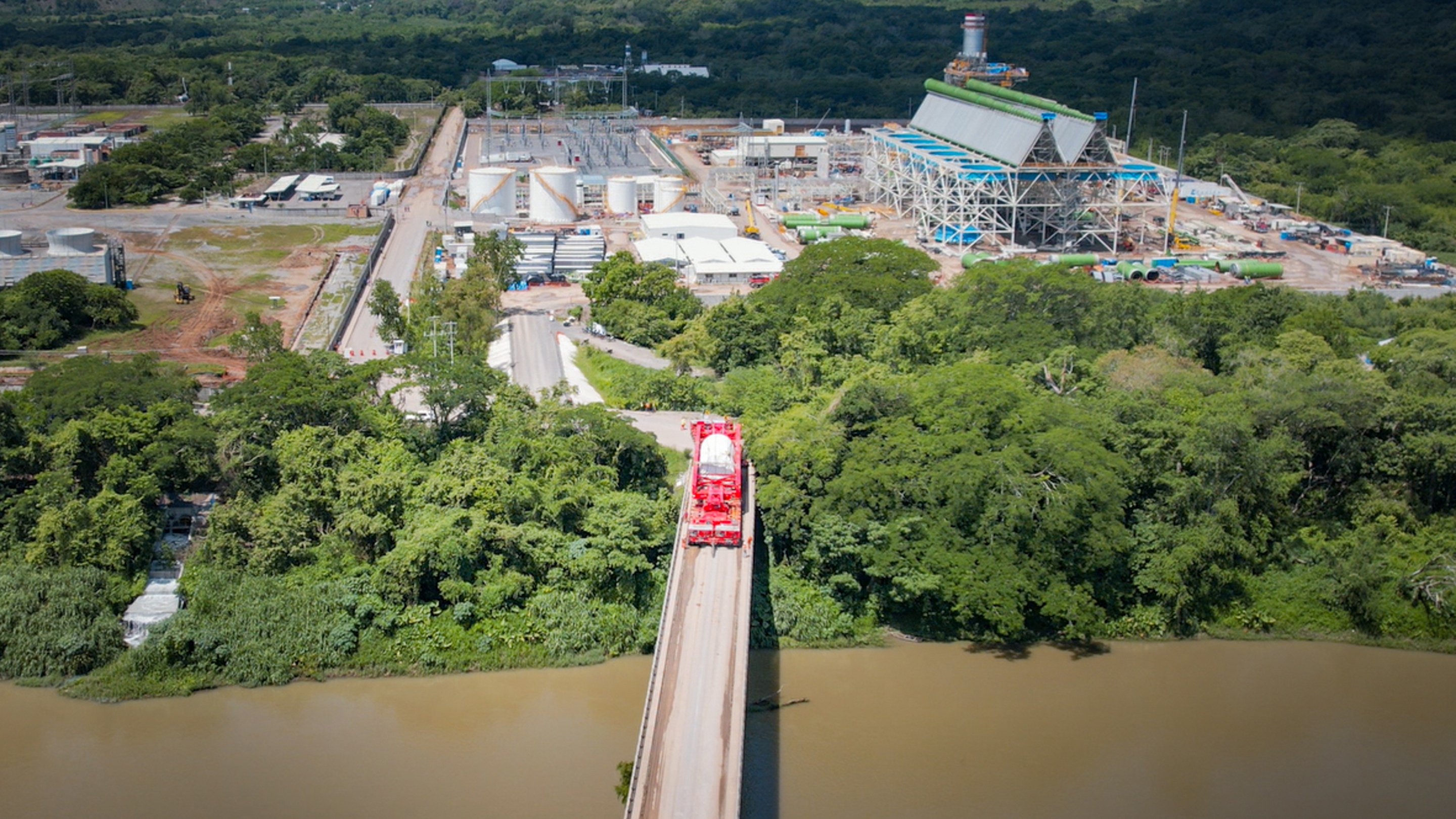 The convoy reaches its destination: Tamazunchale II. <br> Image source: GOLDHOFER
