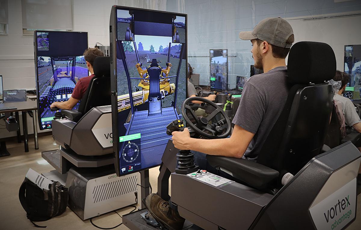 Mont-Laurier Vocational School Saves a Week of Training with Vortex Simulators