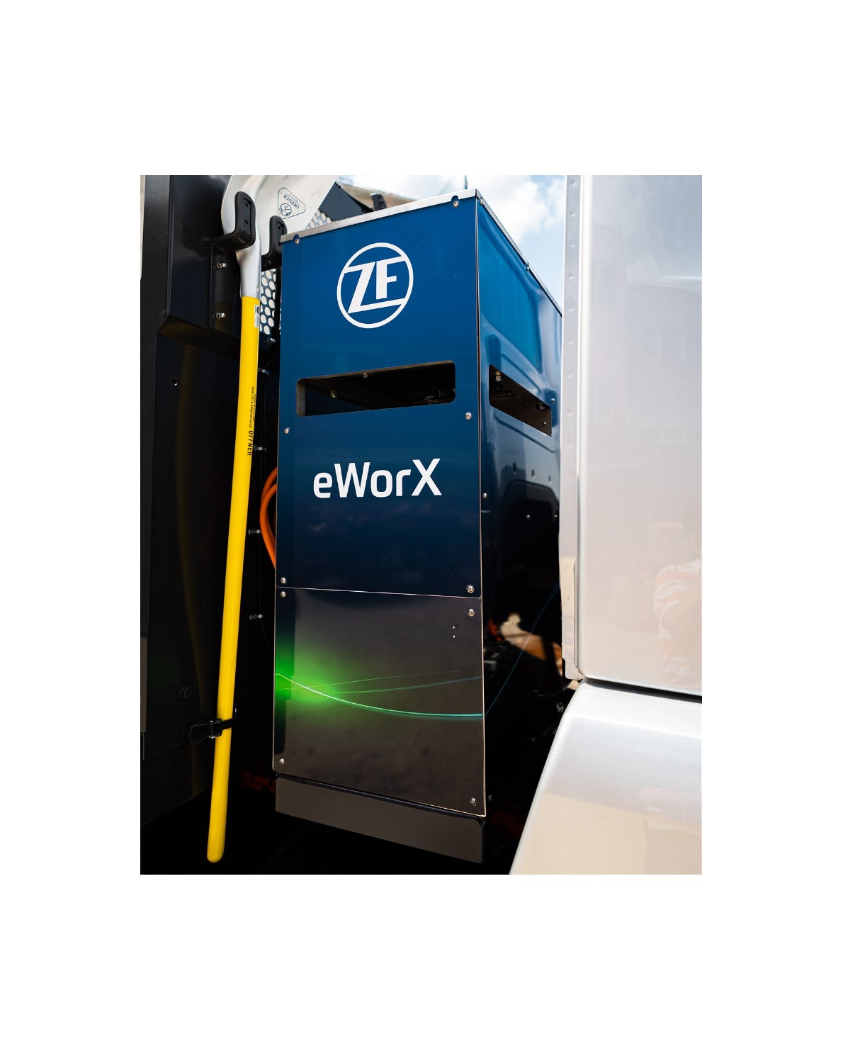 The eWorX module