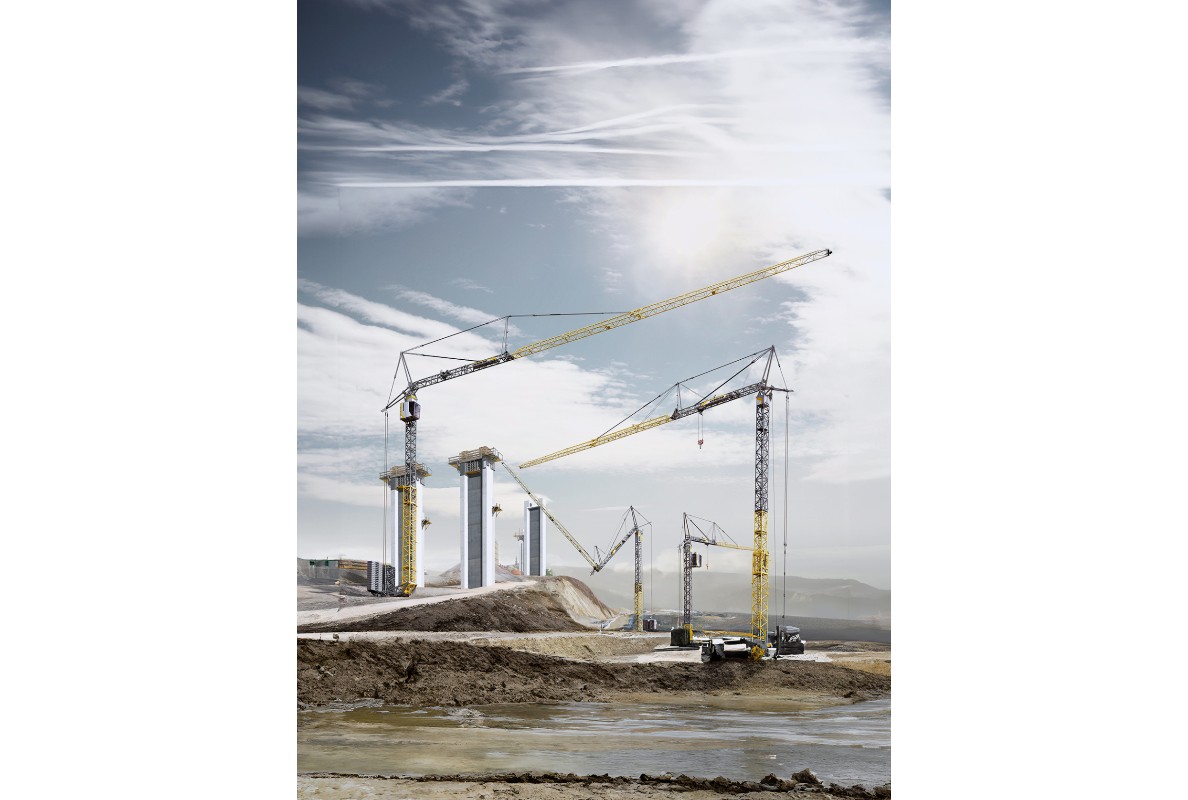 Equipped with intelligent assistance systems, the new generation of fast-erecting cranes is ready for the future.