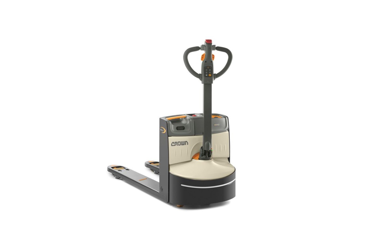 Thanks to their compact design and exceptional maneuverability, the new WJ 50 series electric pallet trucks from Crown set new standards for use in confined spaces.
