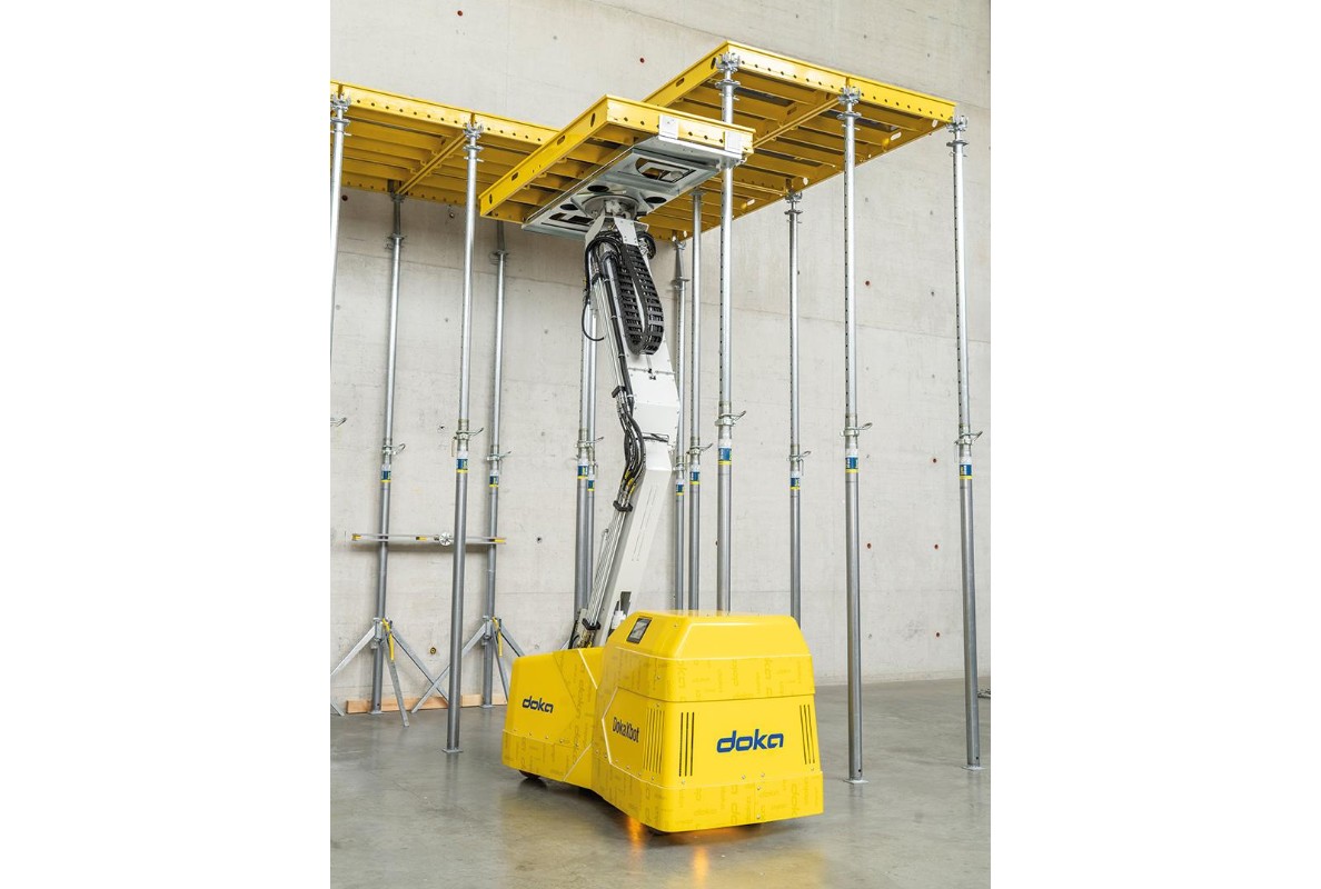 Safe and fast forming of slabs at heights of up to 5.20 m and forming ...
