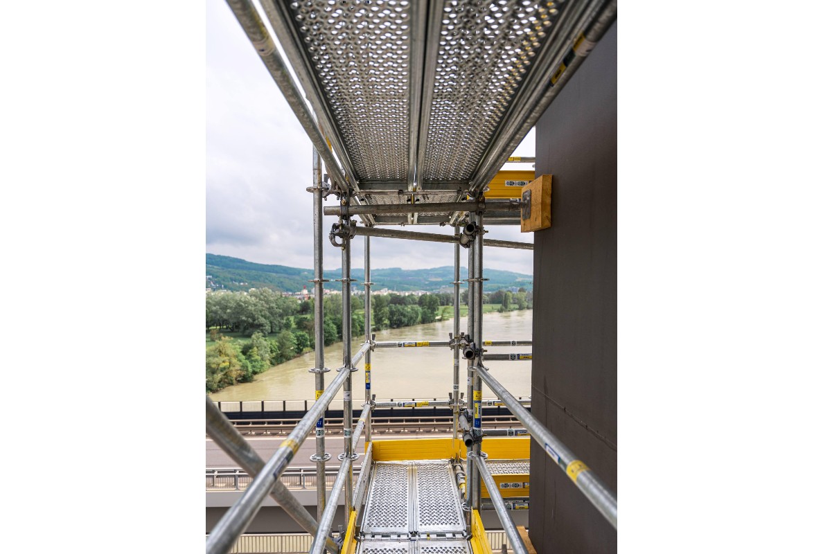 An integrated stairway and