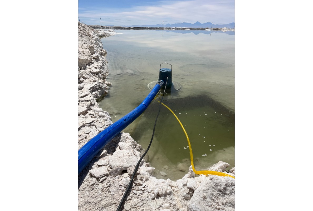 Atlas Copco WEDA electric dewatering pumps optimise lithium extraction process at Chilean mine