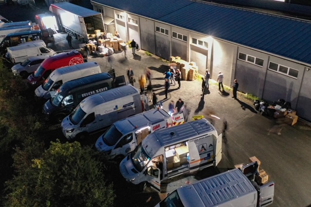 A successful 1,200-mile-long journey of the hire industry: The Plant and Hire Aid Alliance' convoy delivered 1,500 boxes of donations for Ukraine