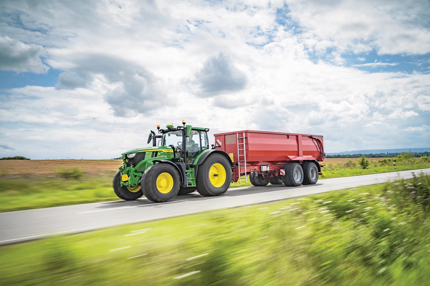John Deere 6R