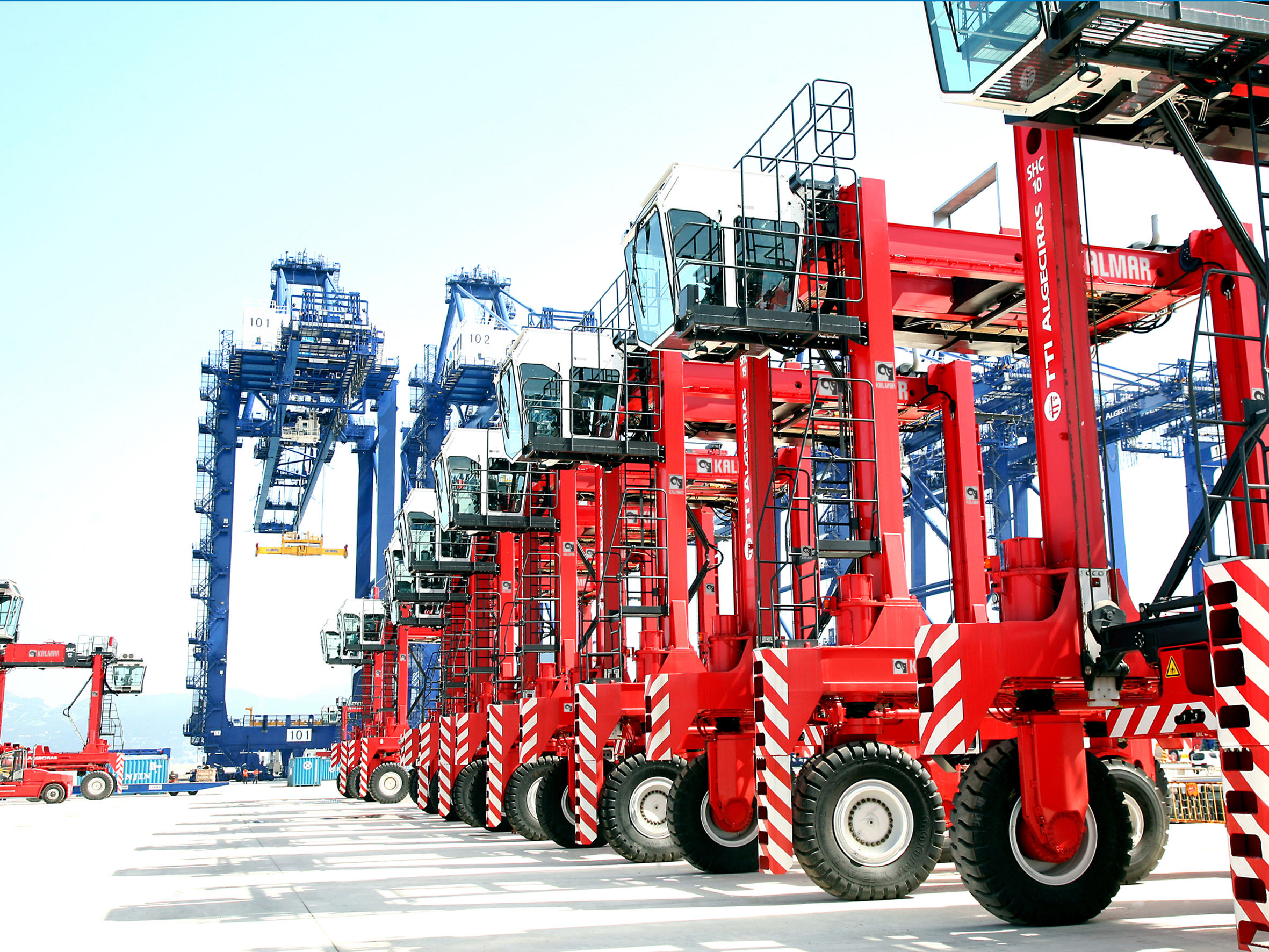 Kalmar Shuttle Carrier at TTI Algeciras