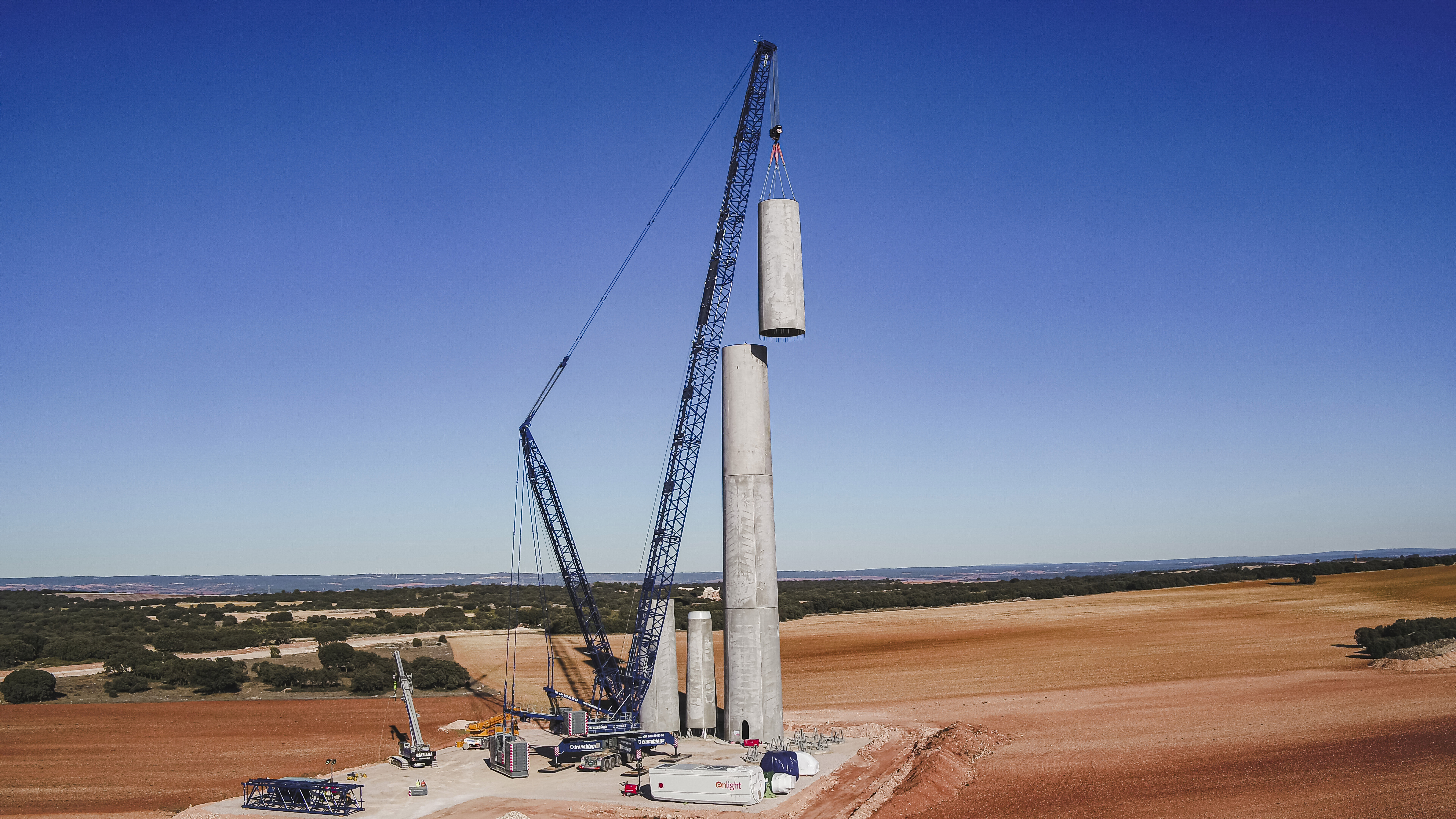 Liebherr LG 1750 lattice boom mobile crane