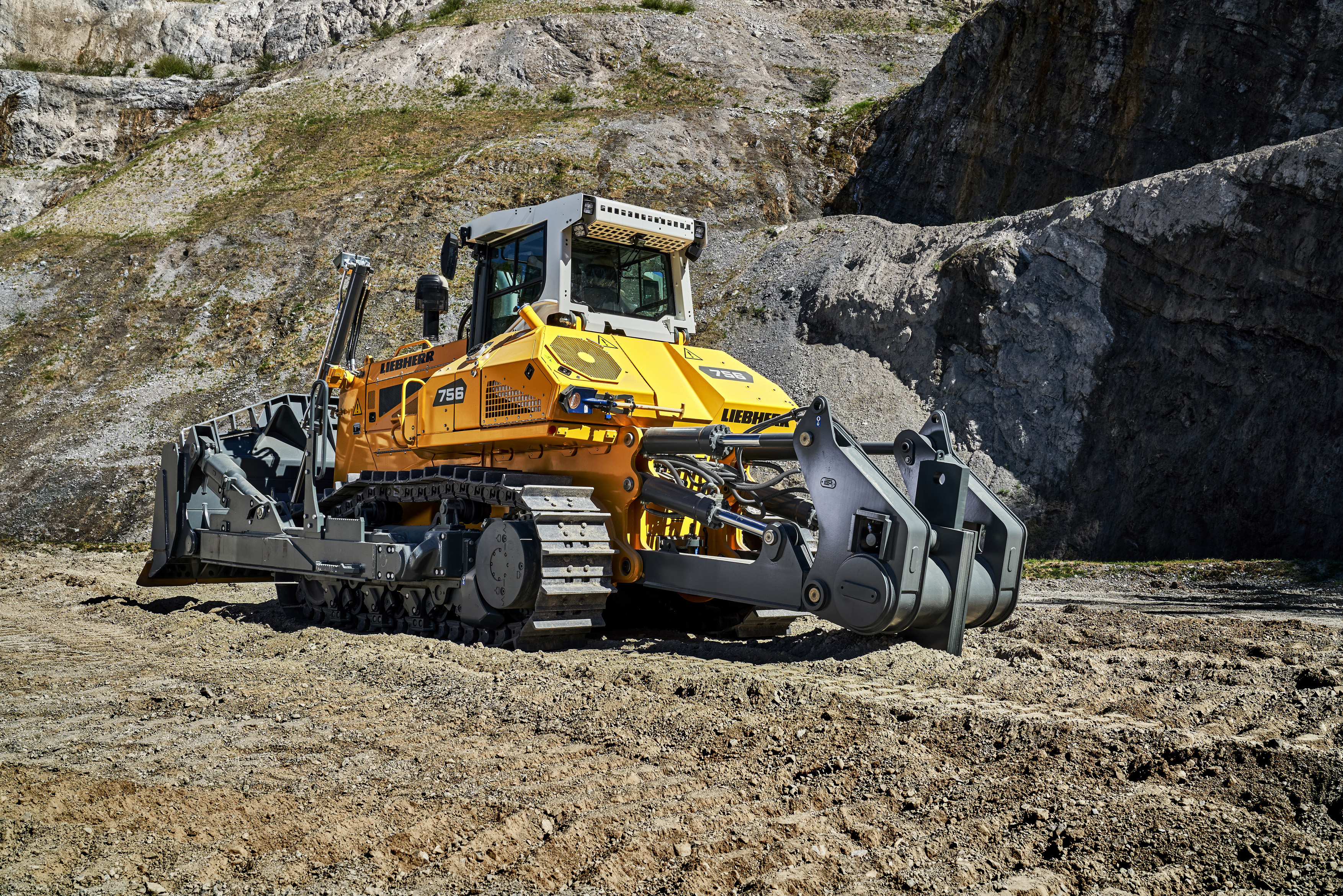 Liebherr, PR756