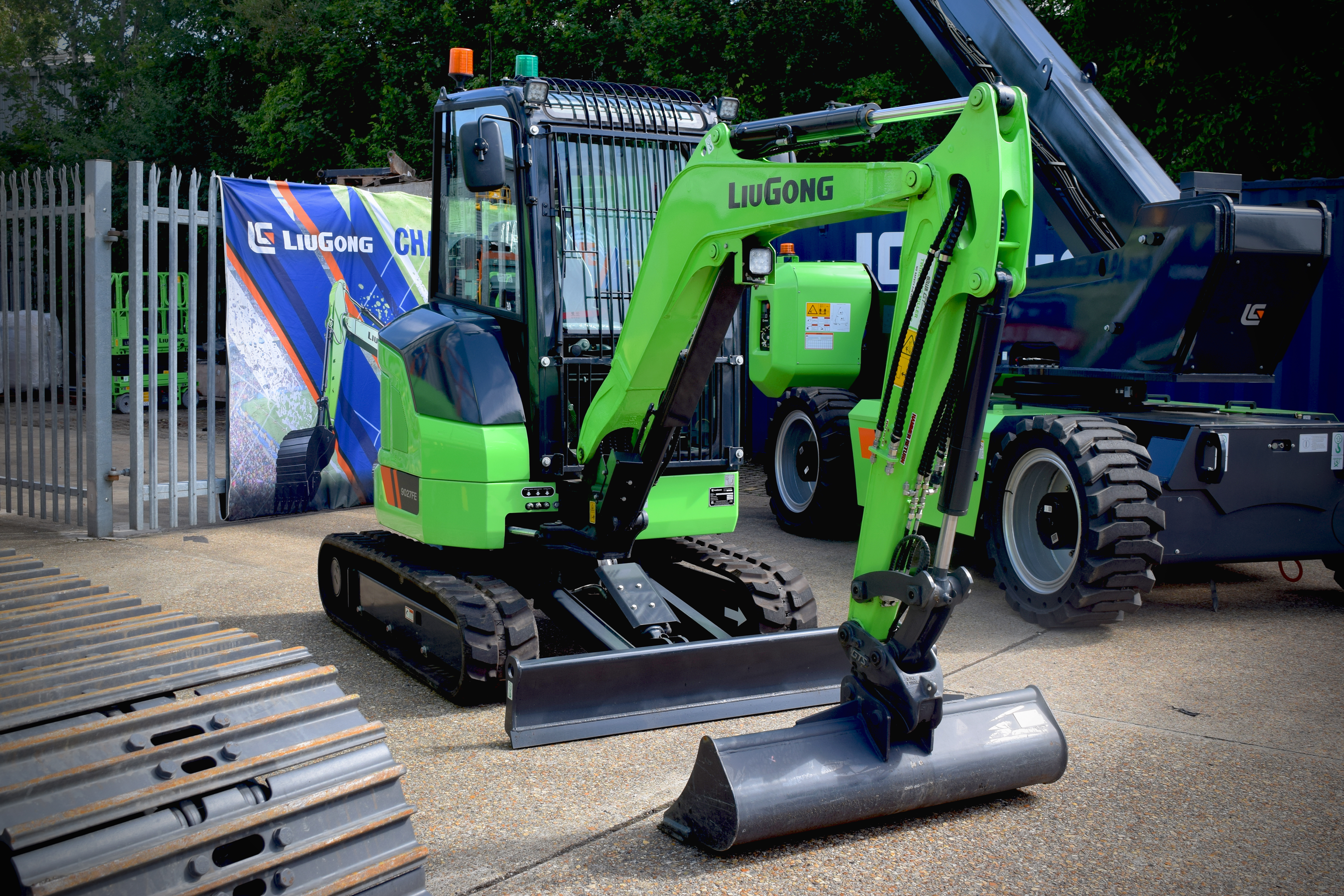 Zero Boundaries: LiuGong BEV Experience Marks Strategic UK Commitment