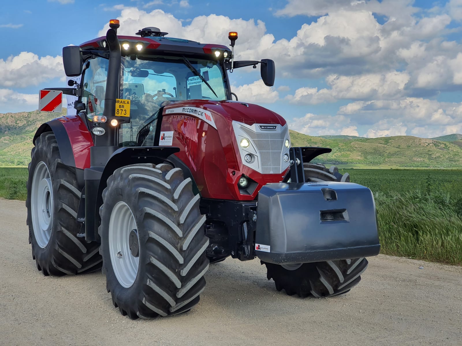 McC X7.624 VT-Drive Romania <br> Image source: Press Argo Tractors