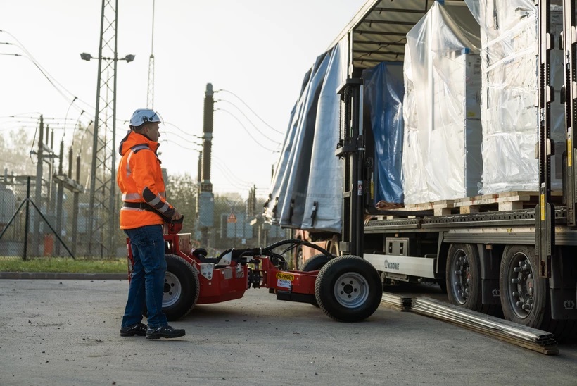 The PALFINGER BM 214: Precision Work in Record Time <br> Image source: Palfinger AG
