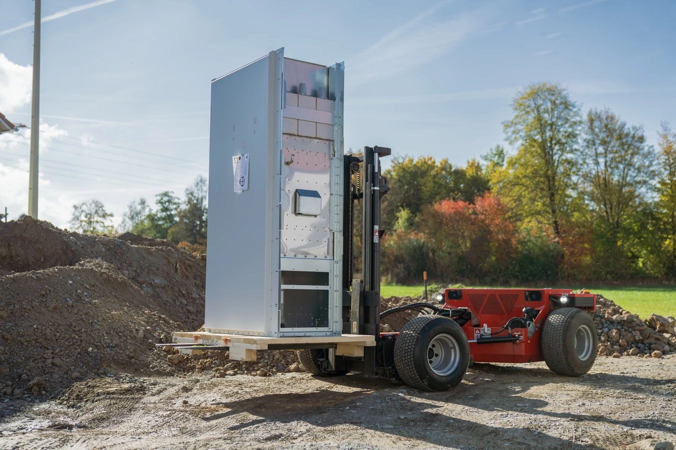 The PALFINGER BM 214: Precision Work in Record Time <br> Image source: Palfinger AG