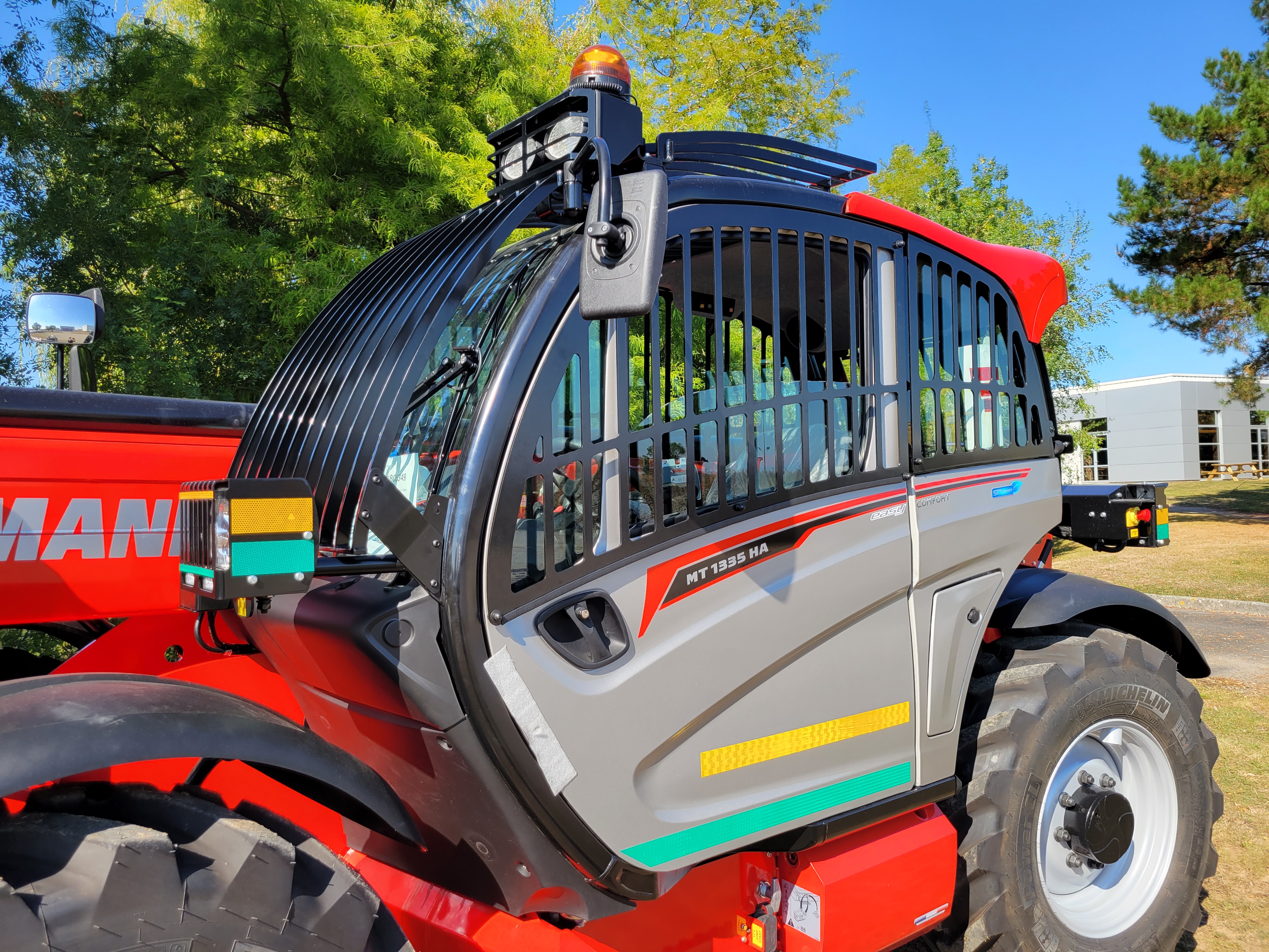 Manitou MT 1335 HA <br> Image source: Manitou Group