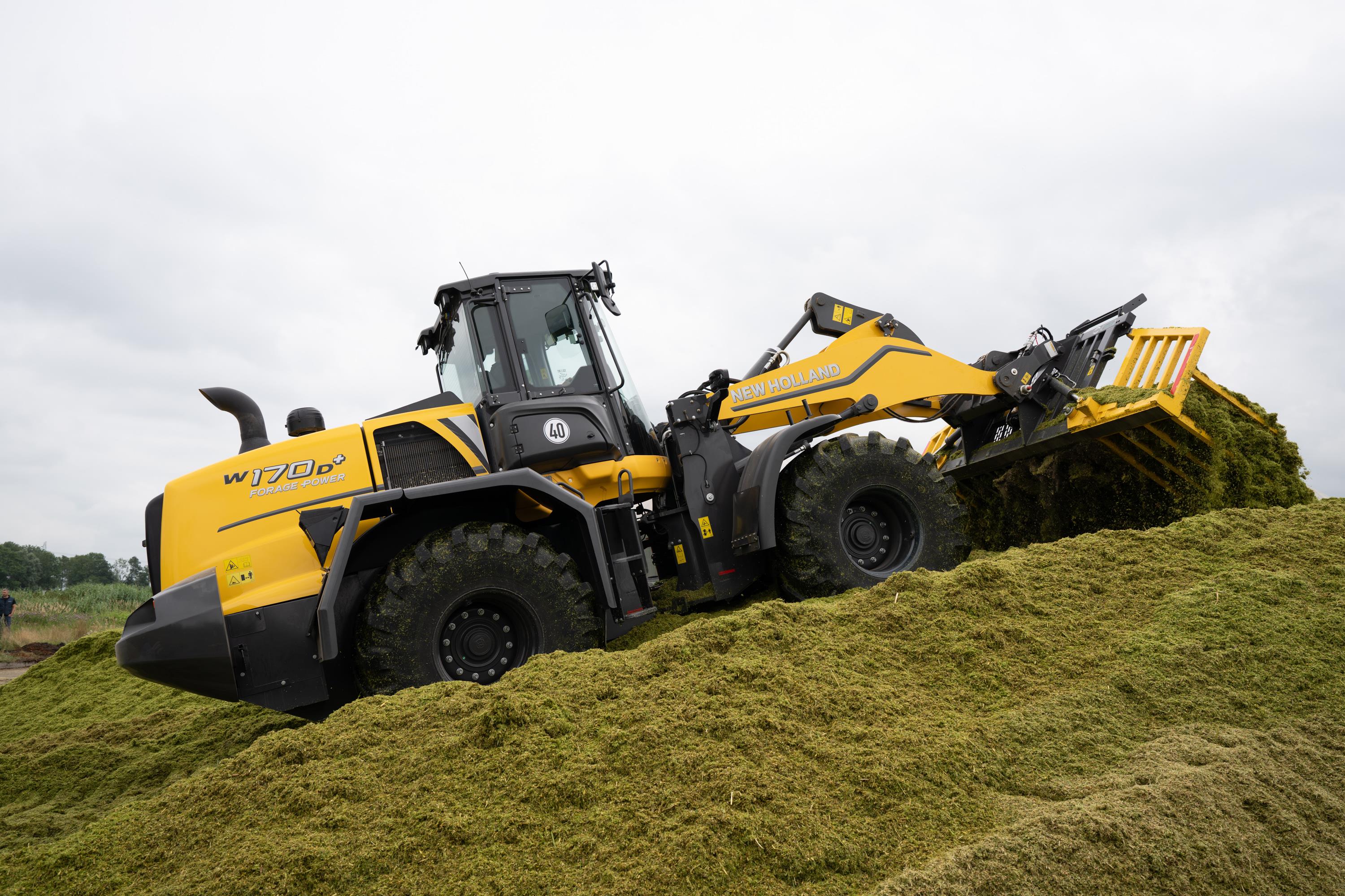 New Holland W170D Forage Power