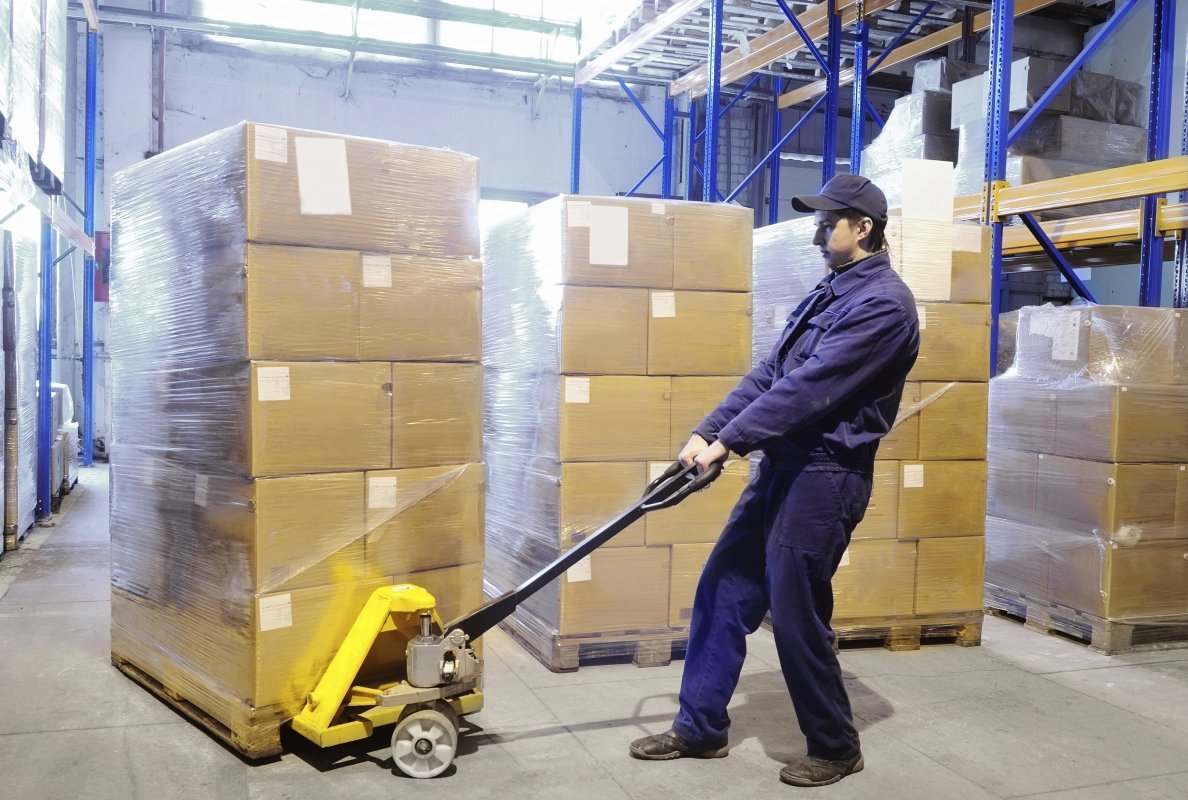 New Manual Pallet Truck Course to Tackle Workplace Injuries
