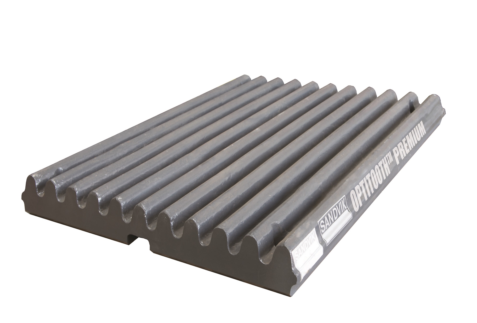 Longer wear life & a more sustainable solution with new Sandvik OptitoothTM Premium jaw plates