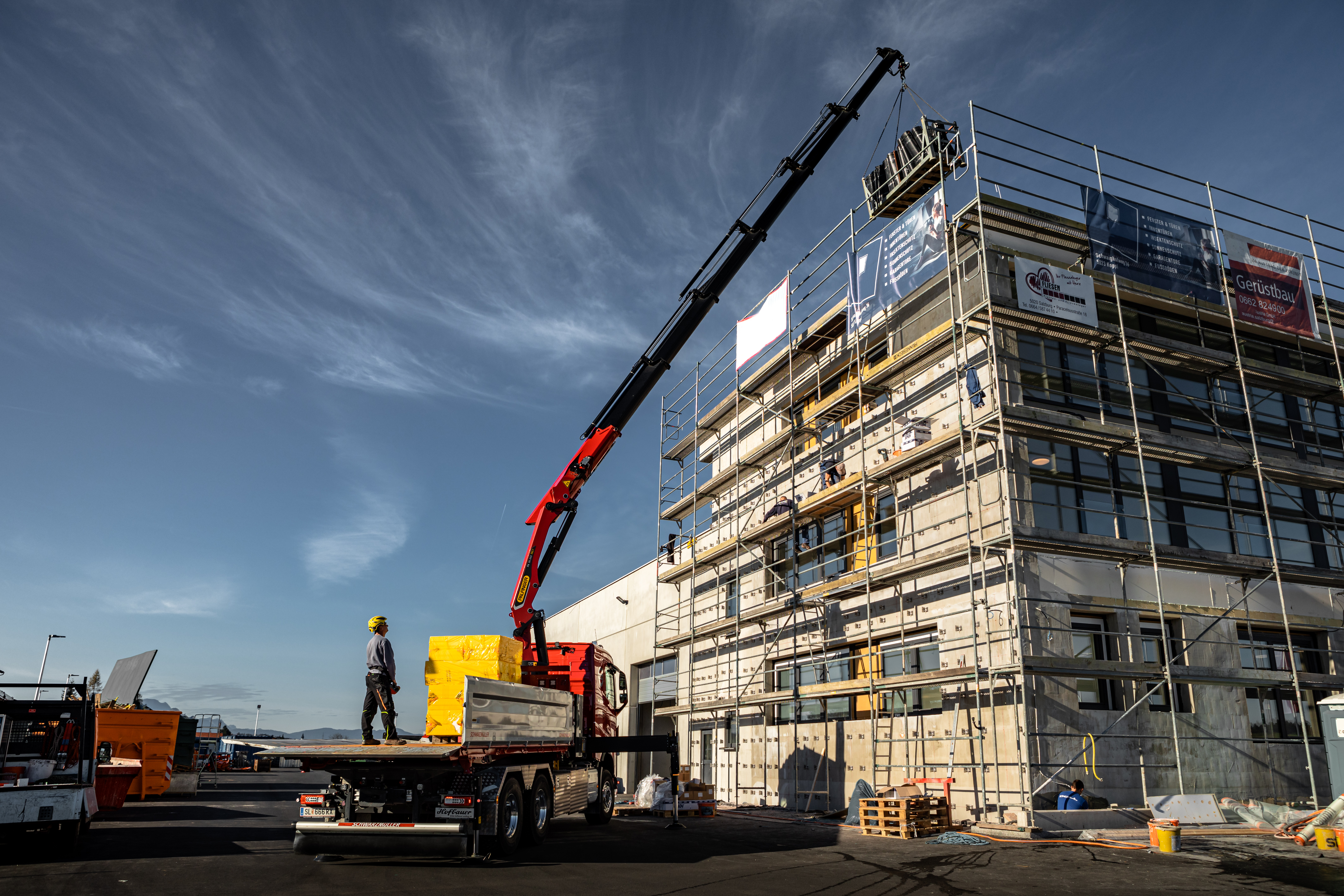 PALFINGER Loader Cranes PK30002 TEC7 <br> Image source: PALFINGER AG