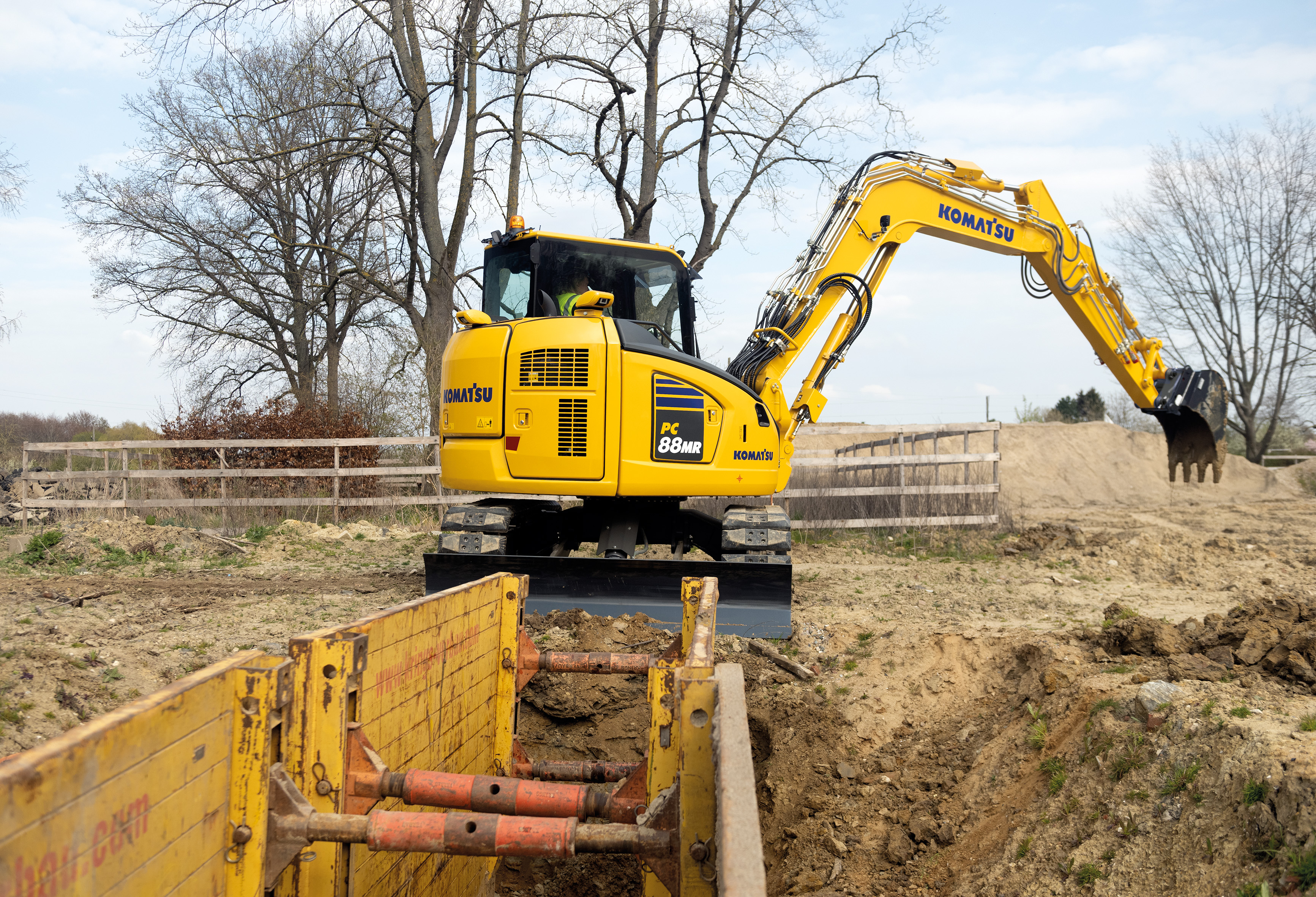 Komatsu Europe PC88MR-11 Midi Excavator