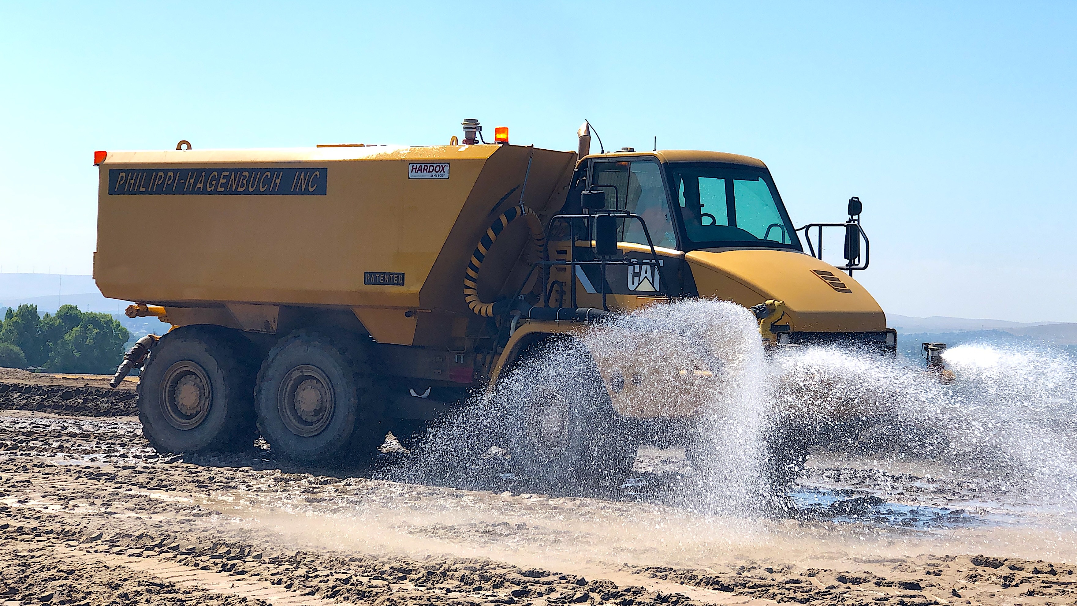 CAT730 Water Tank