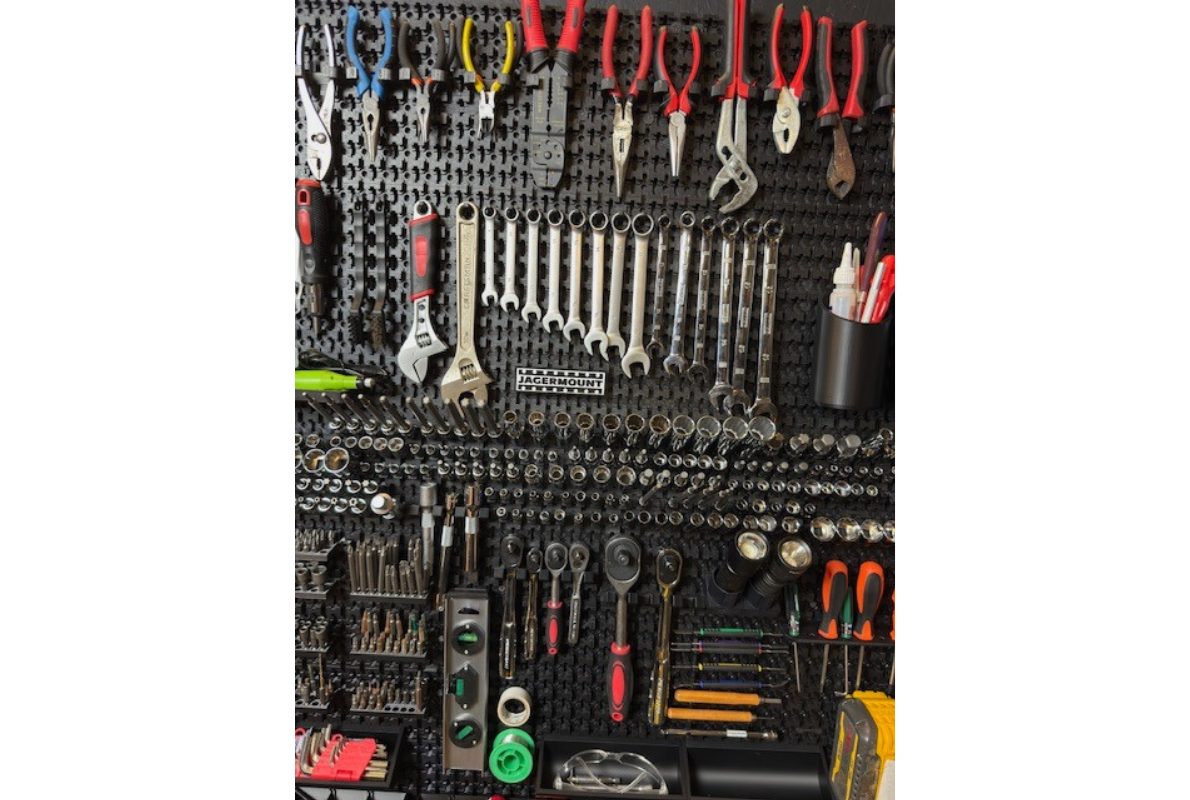 Modular Customizable Wall Organisation