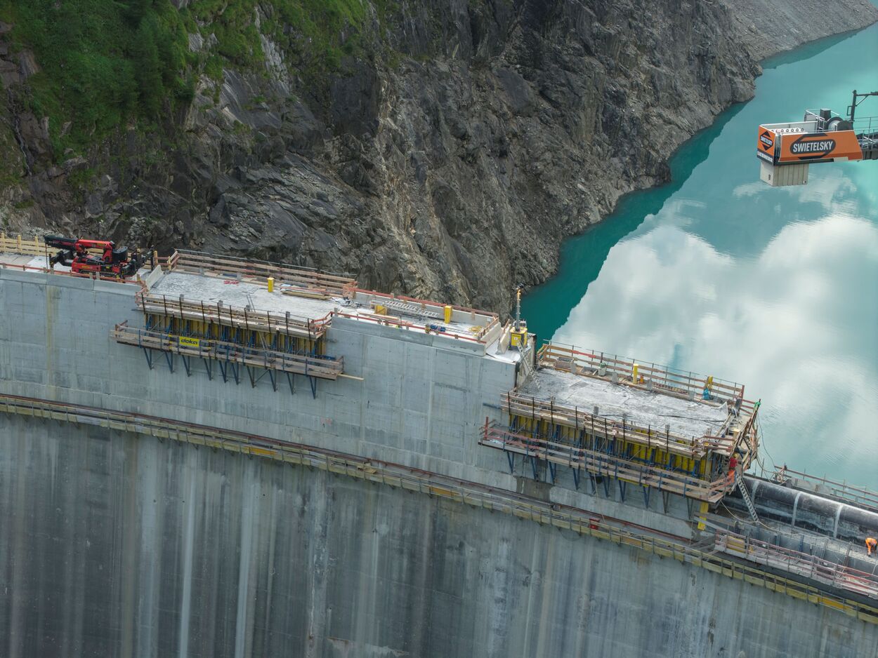 D22 dam formwork