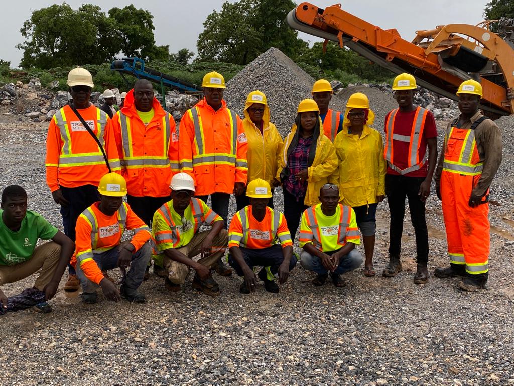 The Tropic Mining & Quarry team paticularly praises the ease of use and good accessibility for maintenance work on Rockster’s crushing plants.