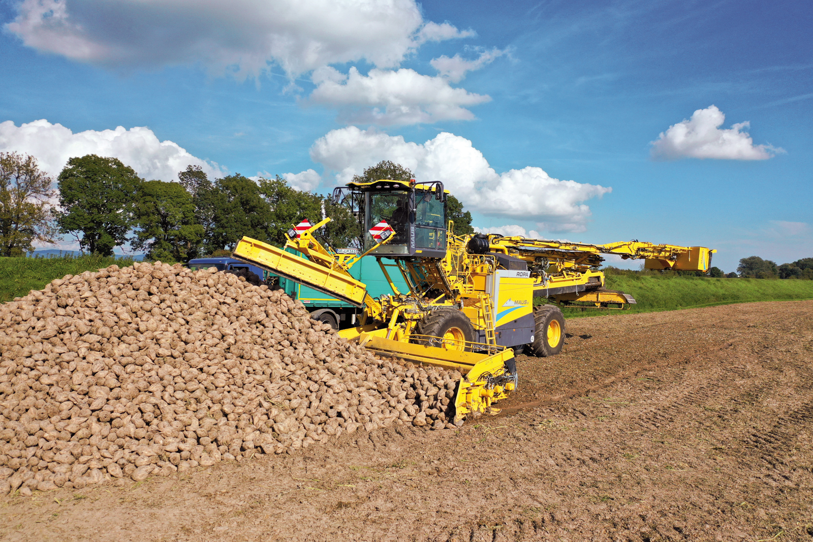 ROPA Maus 6 <br> Image source: ROPA Fahrzeug- und Maschinenbau GmbH