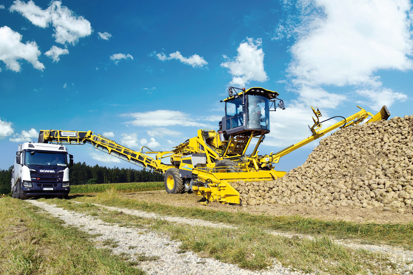 The market leader ROPA presents the new Maus 6 loader with a significantly  larger cabin and a premium-class networked workplace | LECTURA Press