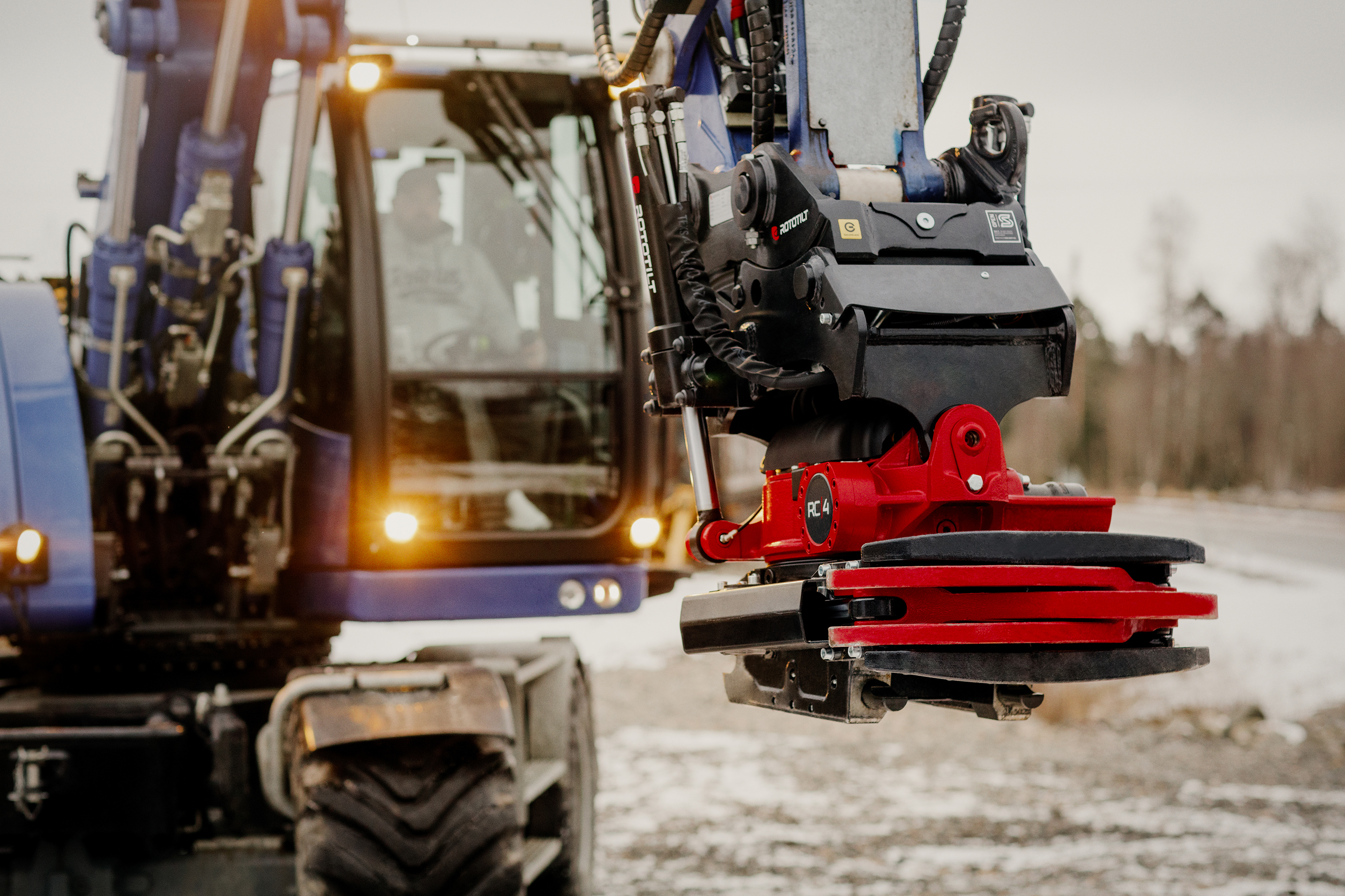The new tiltrotators RC4 and