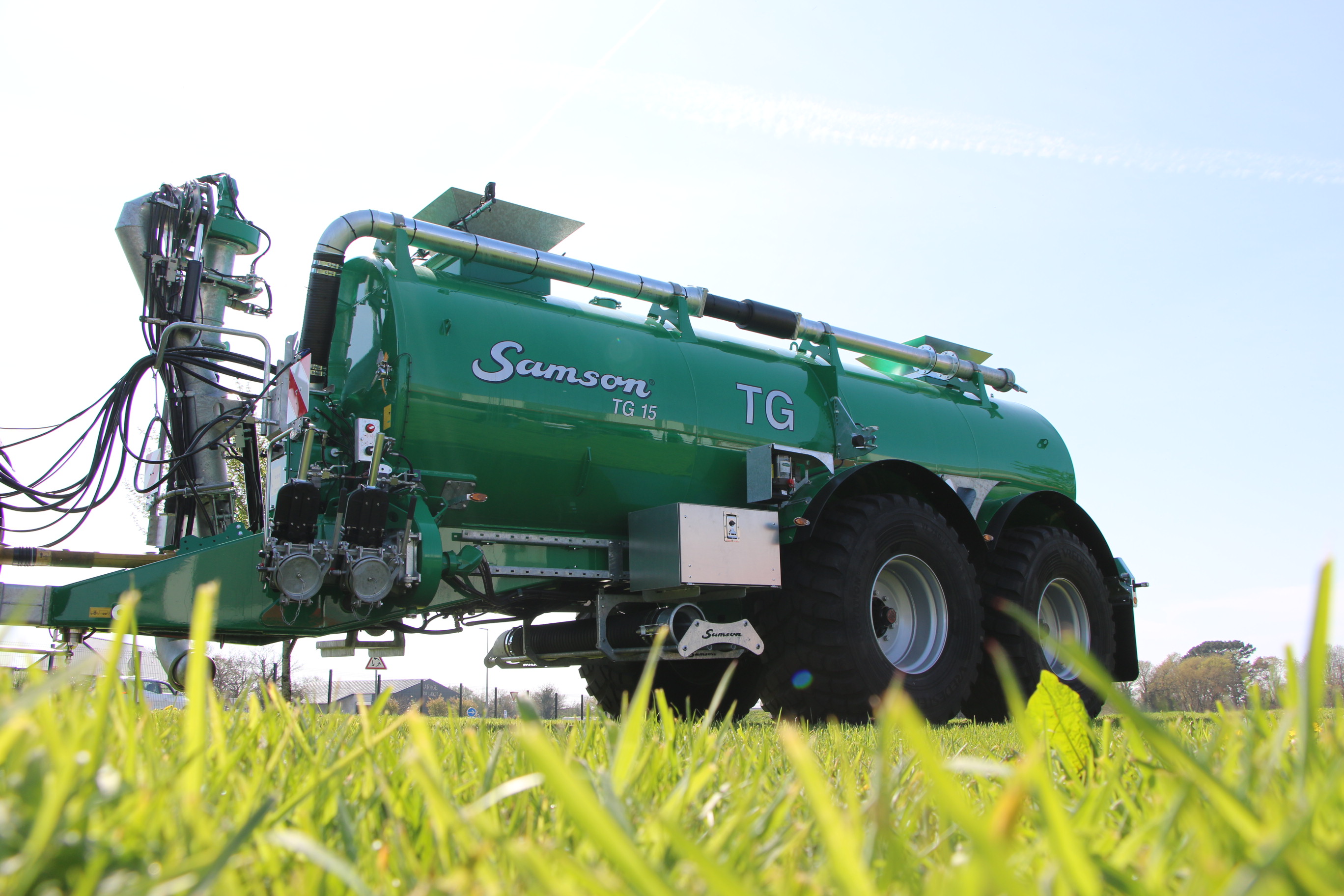 SAMSON TG15