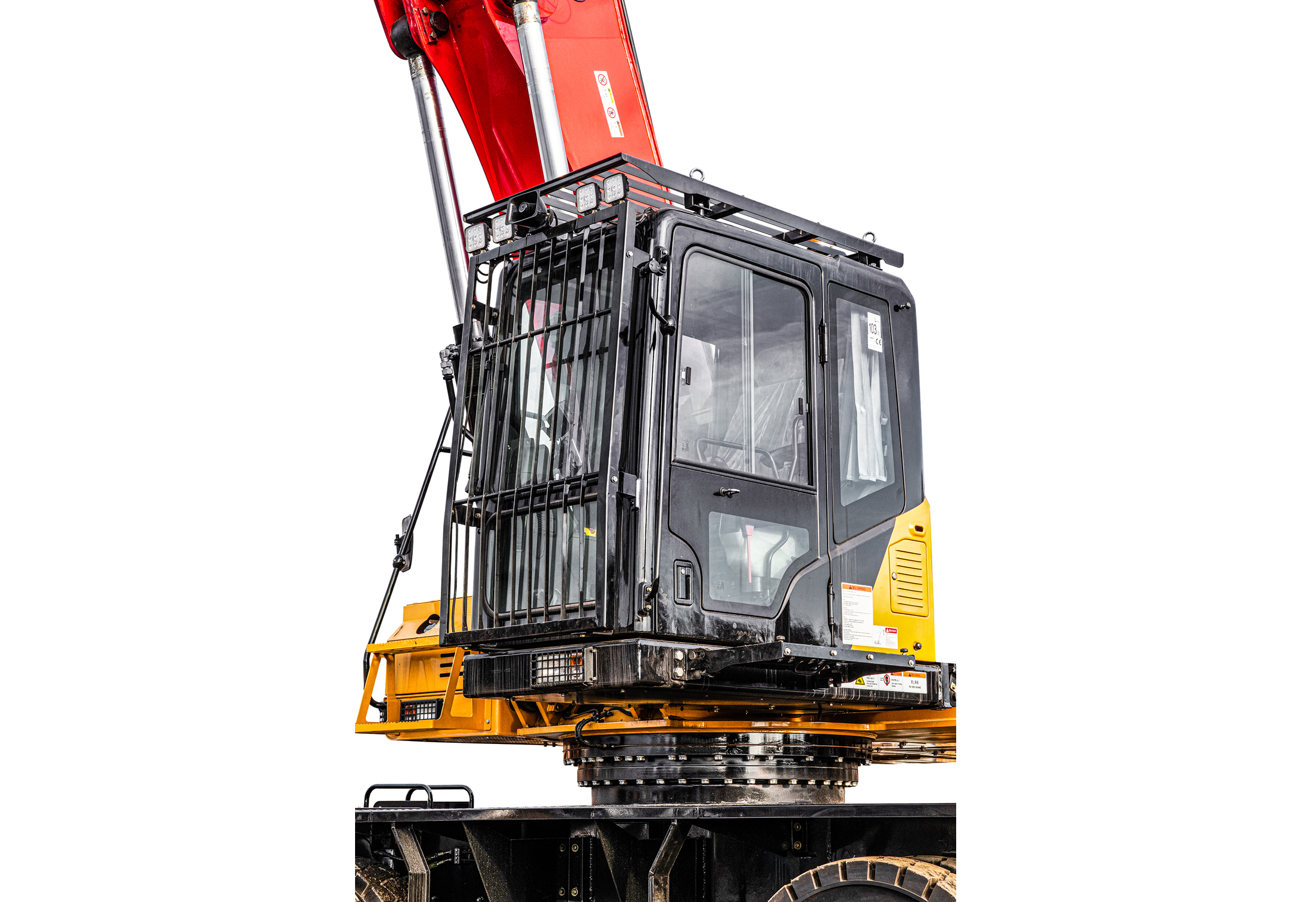 The comfortable driver's cab can be extended hydraulically up to 6.12 m (operator's eye level), facilitating an optimal view of the working environment at all times. <br> Image source: SANY Europe GmbH