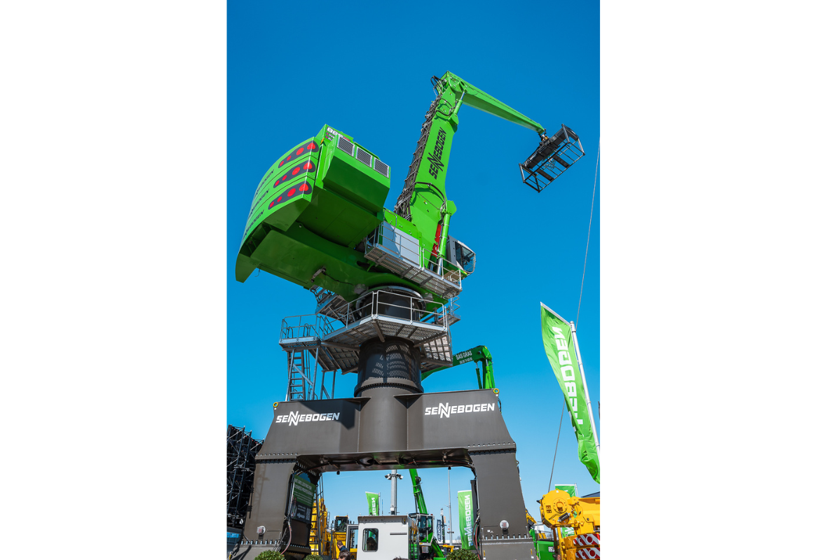 SENNEBOGEN 885 G