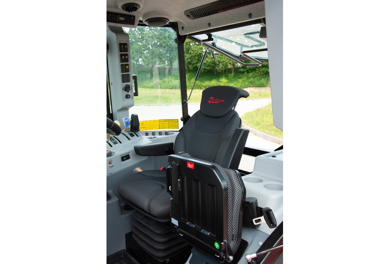 ZETOR Series 5 interier