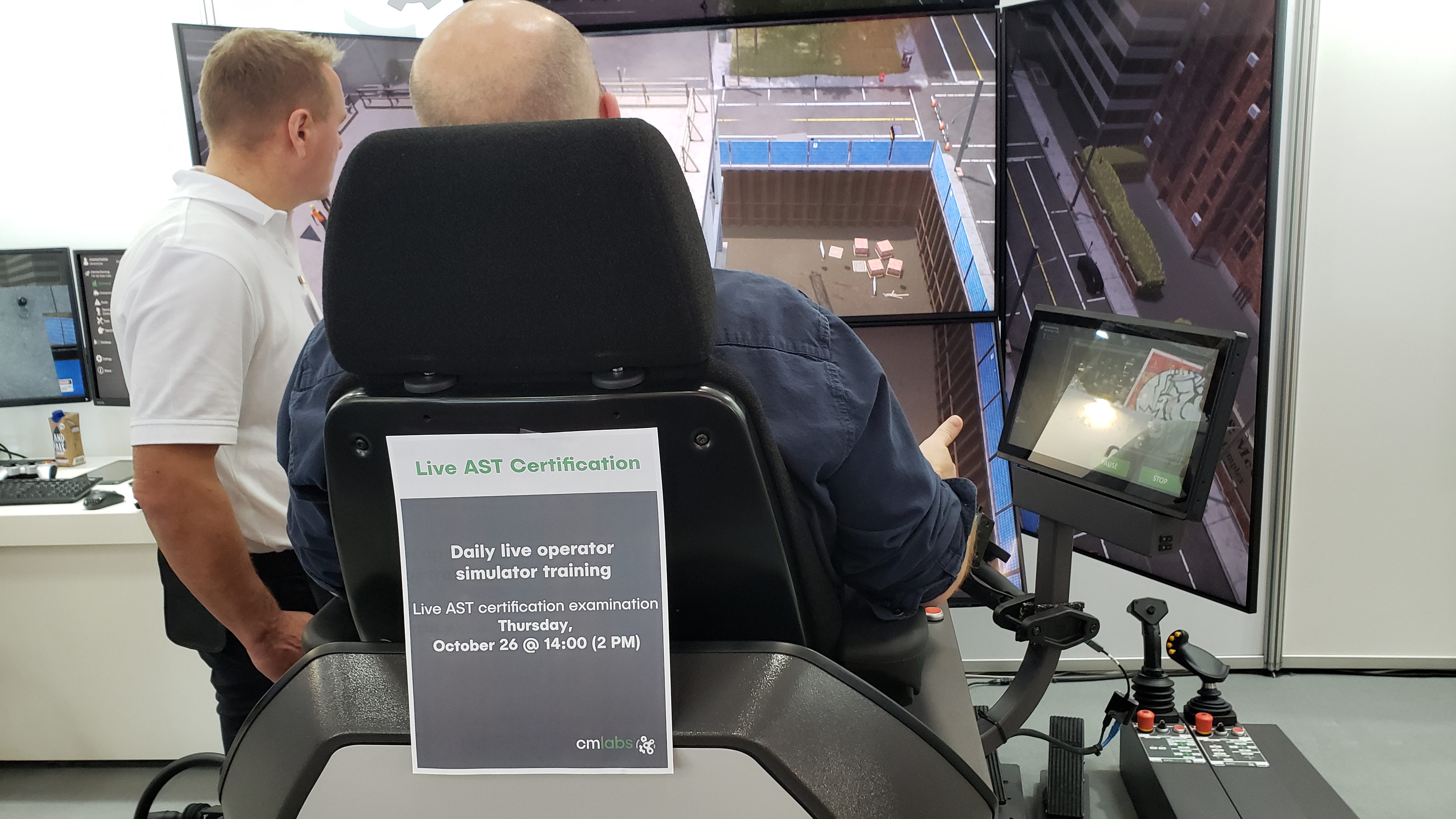 Simulator Crane Training Exercise | LECTURA Press