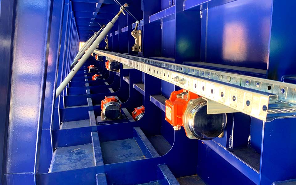 MOLDTECH: Moulds for bridge girders production in Australia