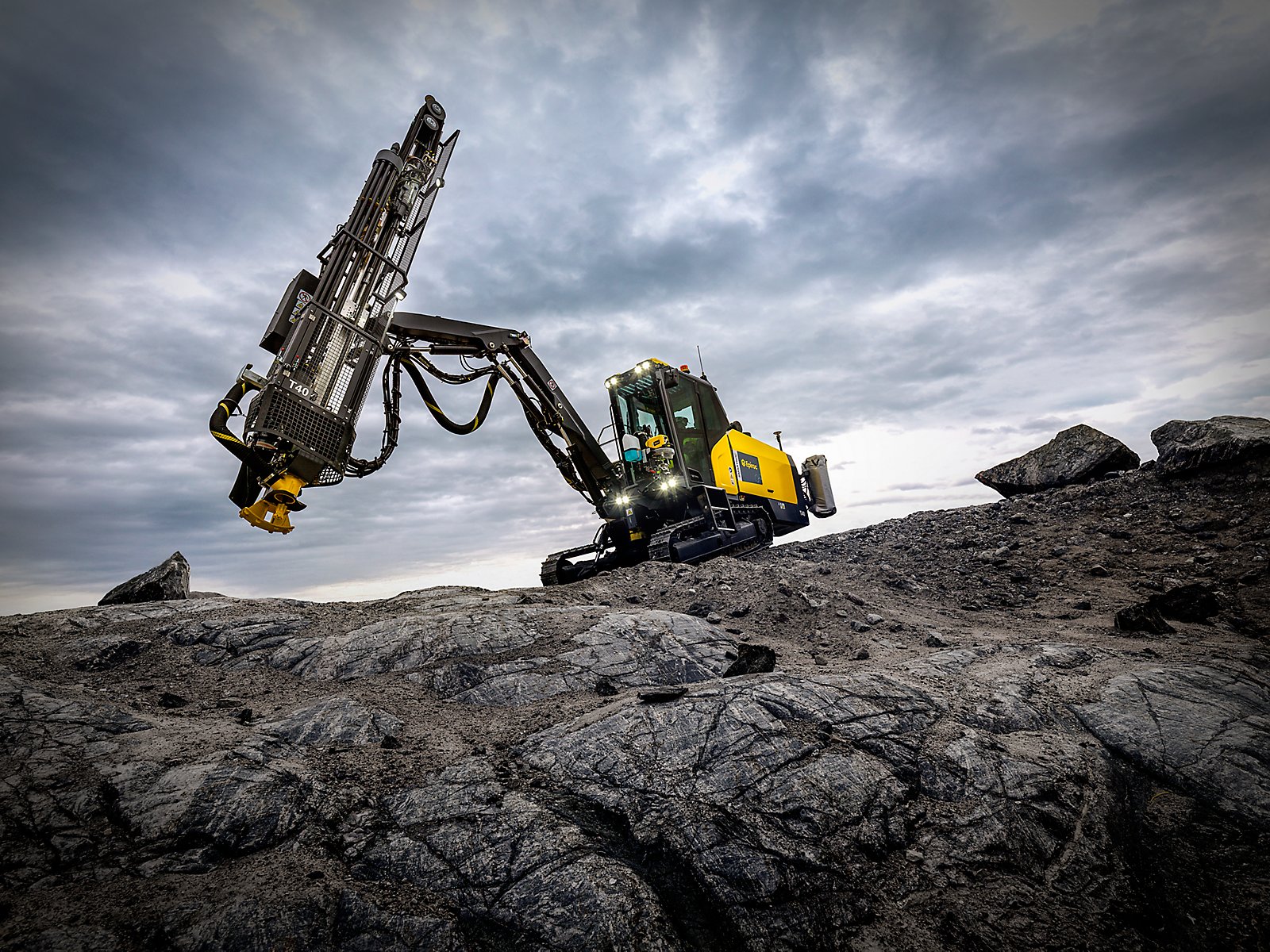 Epiroc SmartRocT40 drilling rig