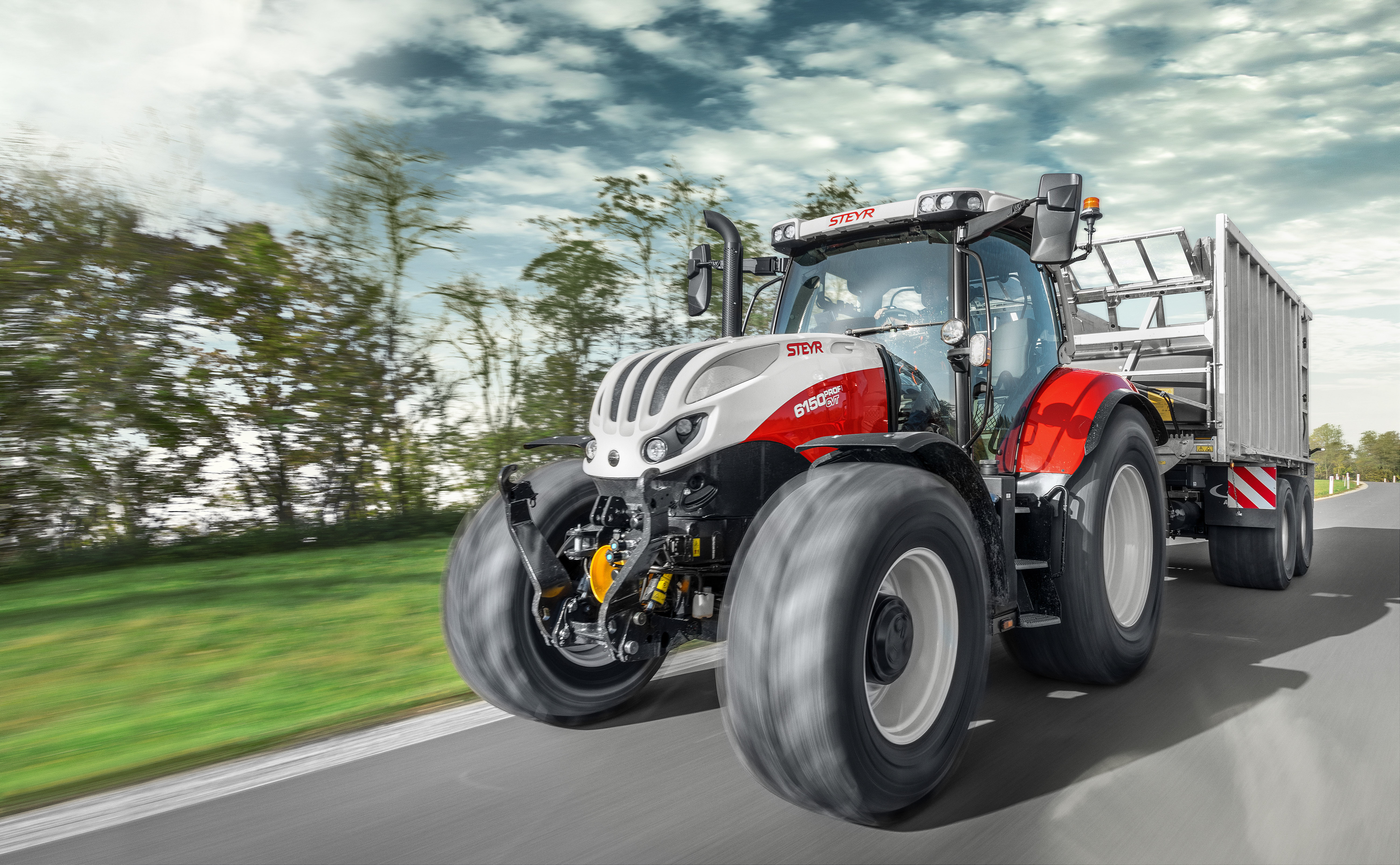 Impuls and profi developments on Steyr® stand at Eima as brand celebrates 75 years