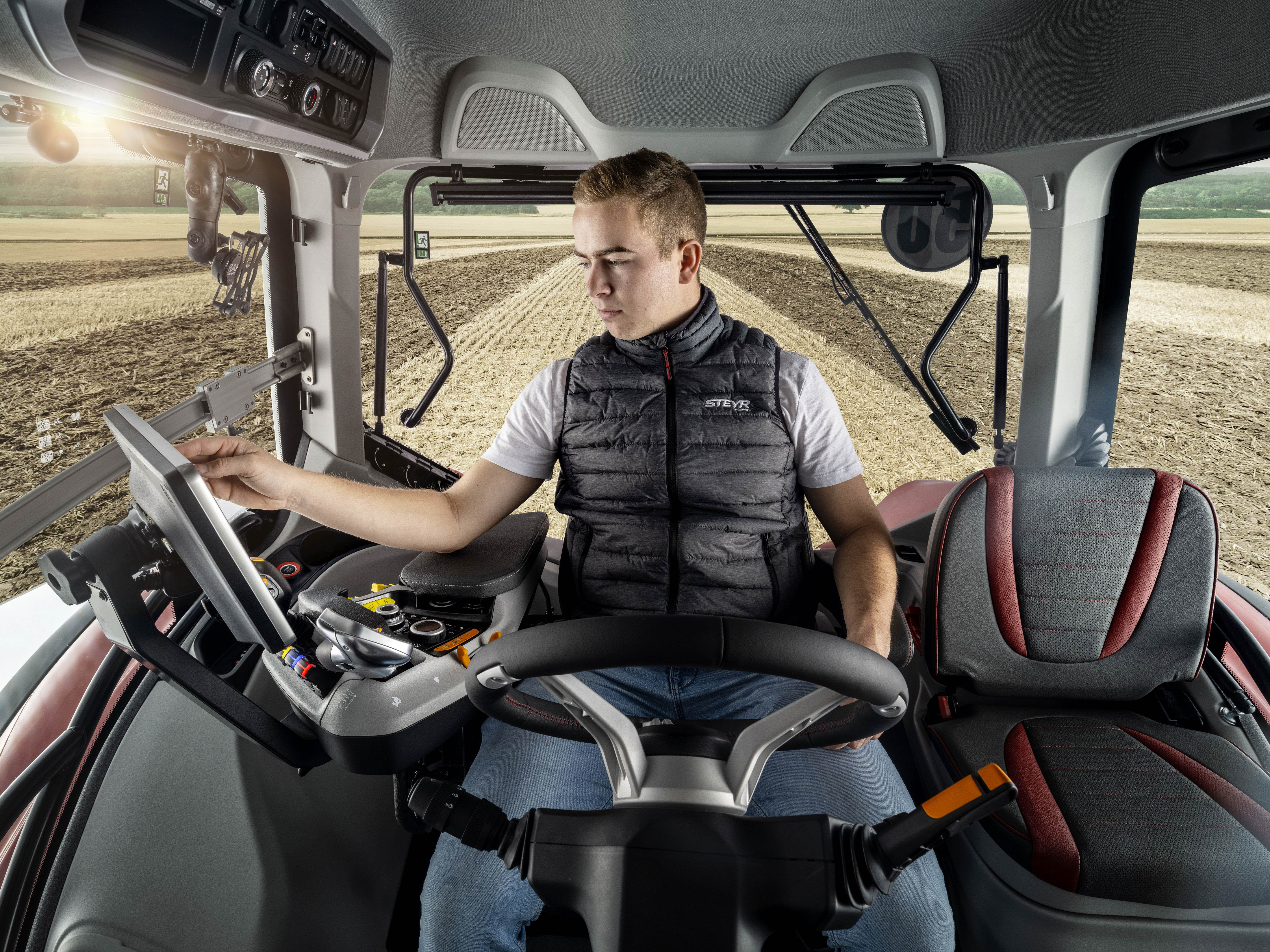 STEYR 6280 Absolut CVT IN THE CAB