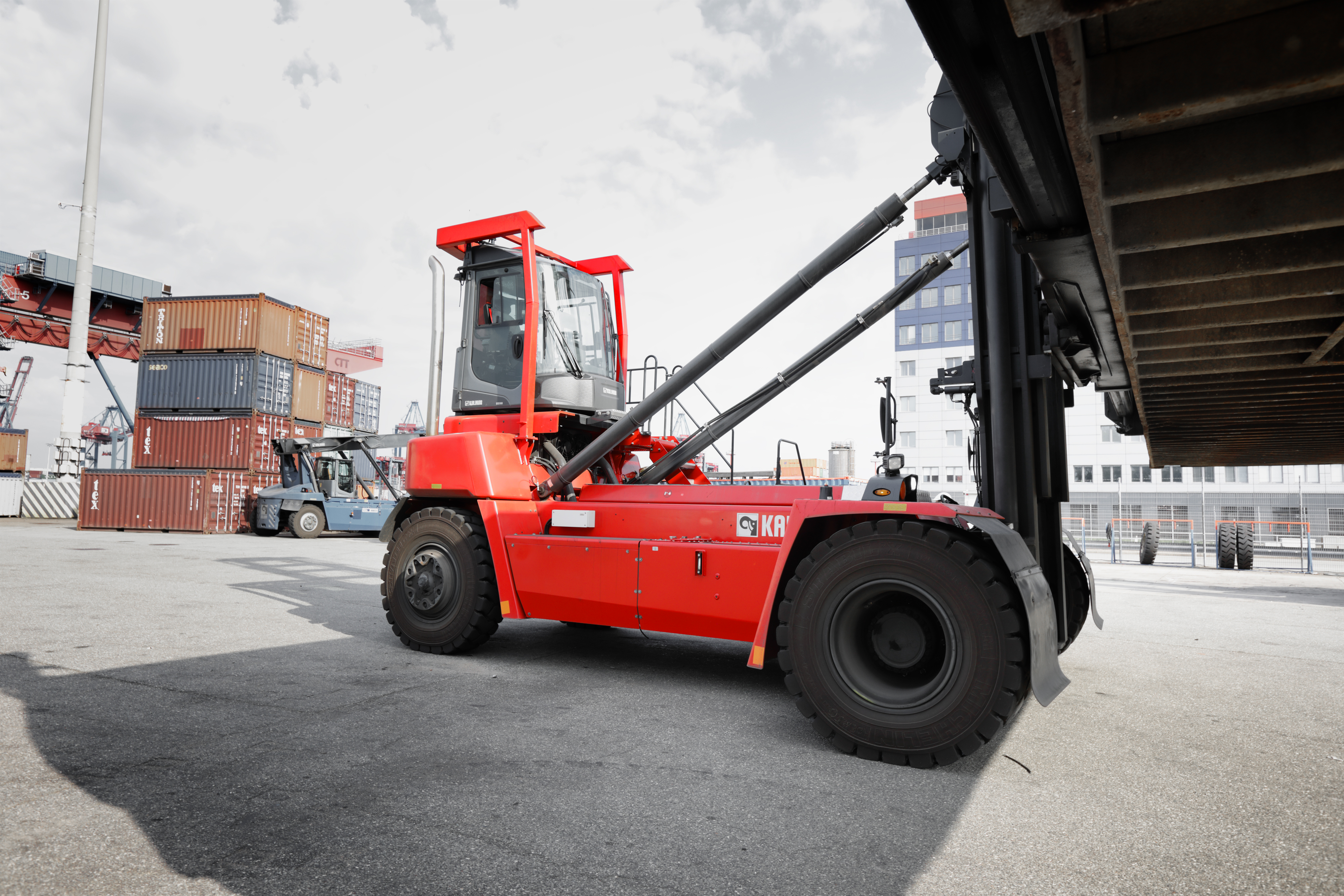 Kalmar Empty Container Handler