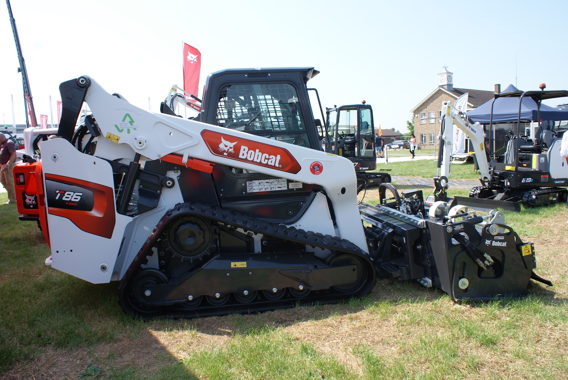 Bobcat T86 Compact Track Loader