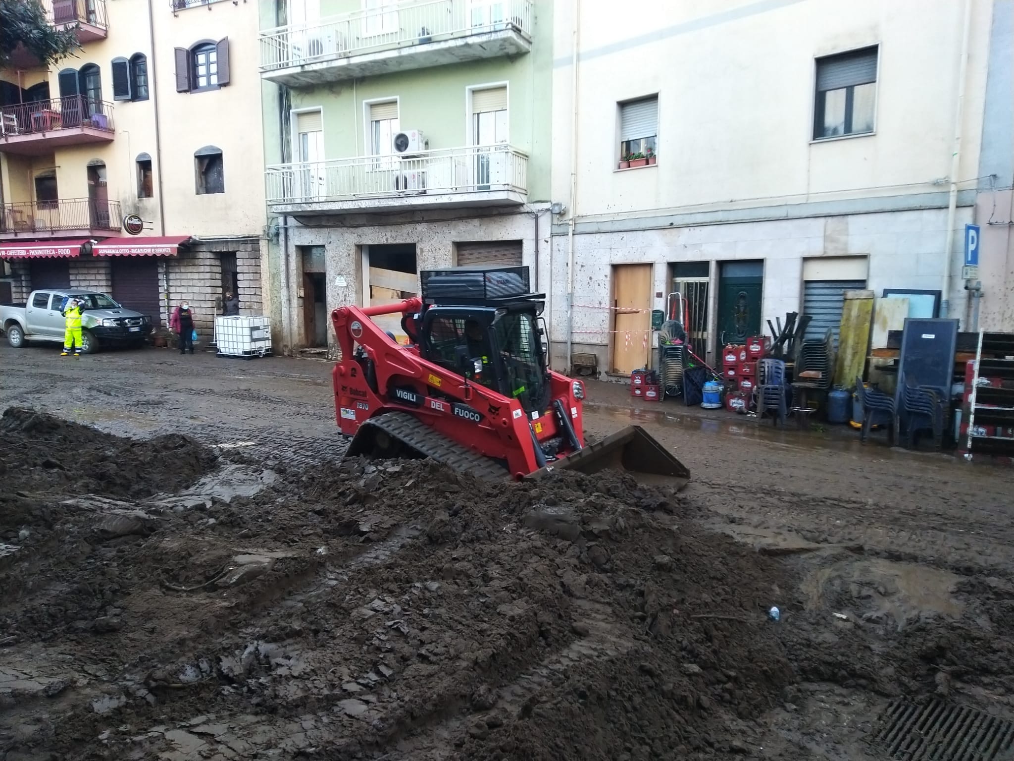 Bobcat T870 <br> Image source: Doosan Bobcat EMEA