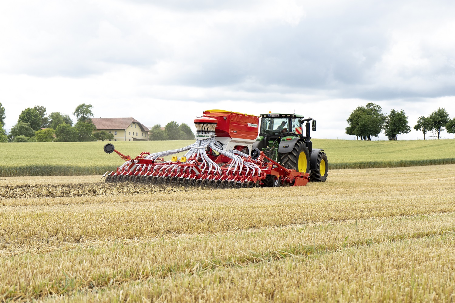 TERRASEM 6000 V is the all rounder for all situations <br> Image source: PÖTTINGER Landtechnik GmbH