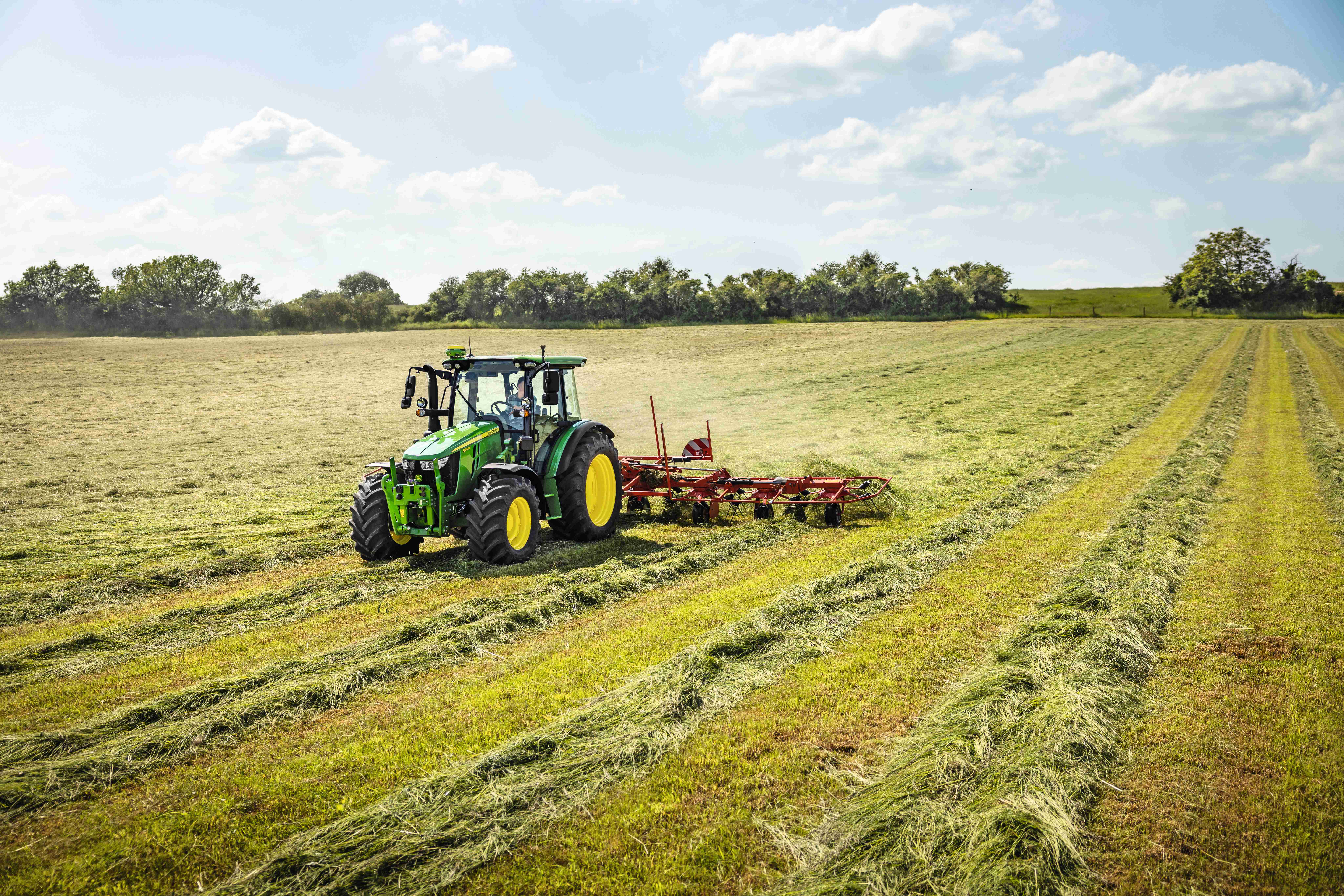 The new John Deere 5M